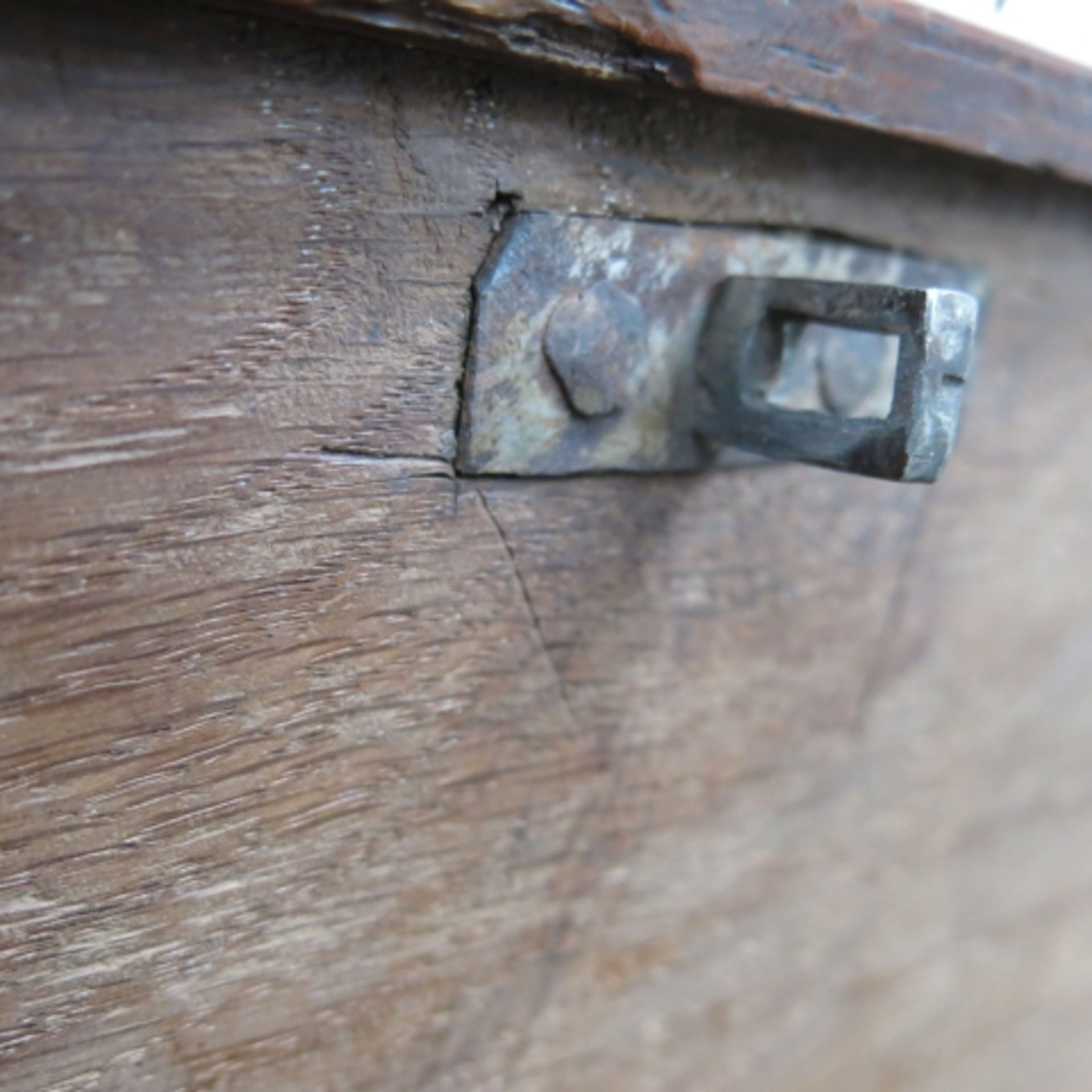 An 18th Century oak mule chest with plain top, panelled front, two drawers and bracket supports - Image 3 of 11