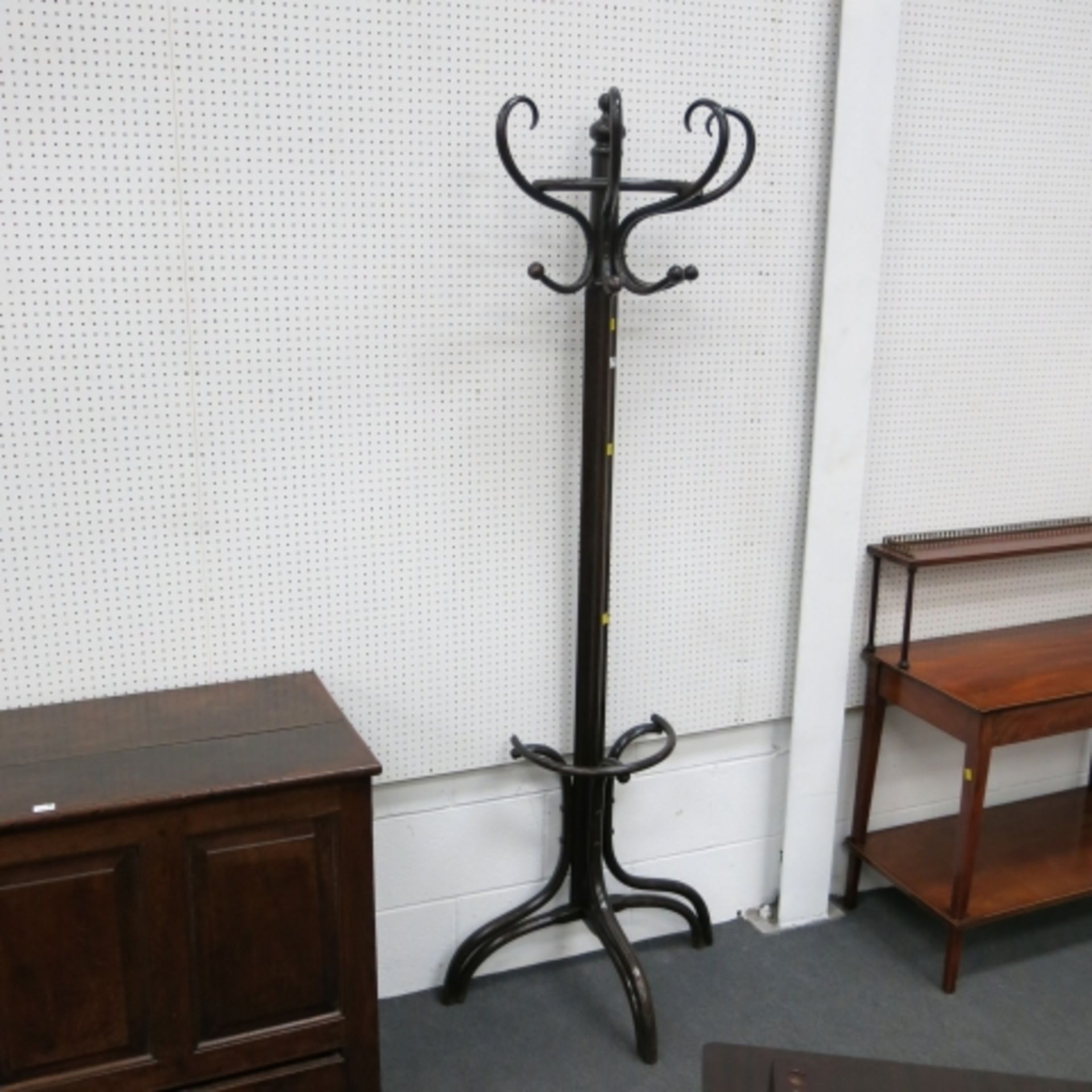 An early 20th Century flat back bentwood hat and stick stand. (est £40-£70)