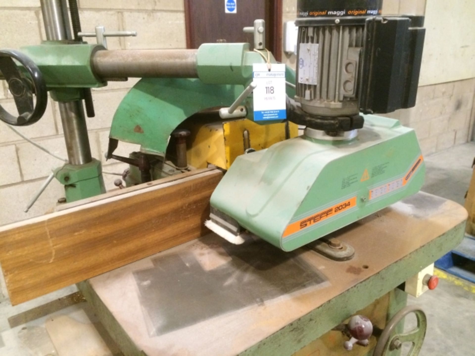 * Wadkin Bursgreen BER3 spindle moulder S/N 751492 fitted with Steff 2034 power feed unit and with - Image 2 of 3