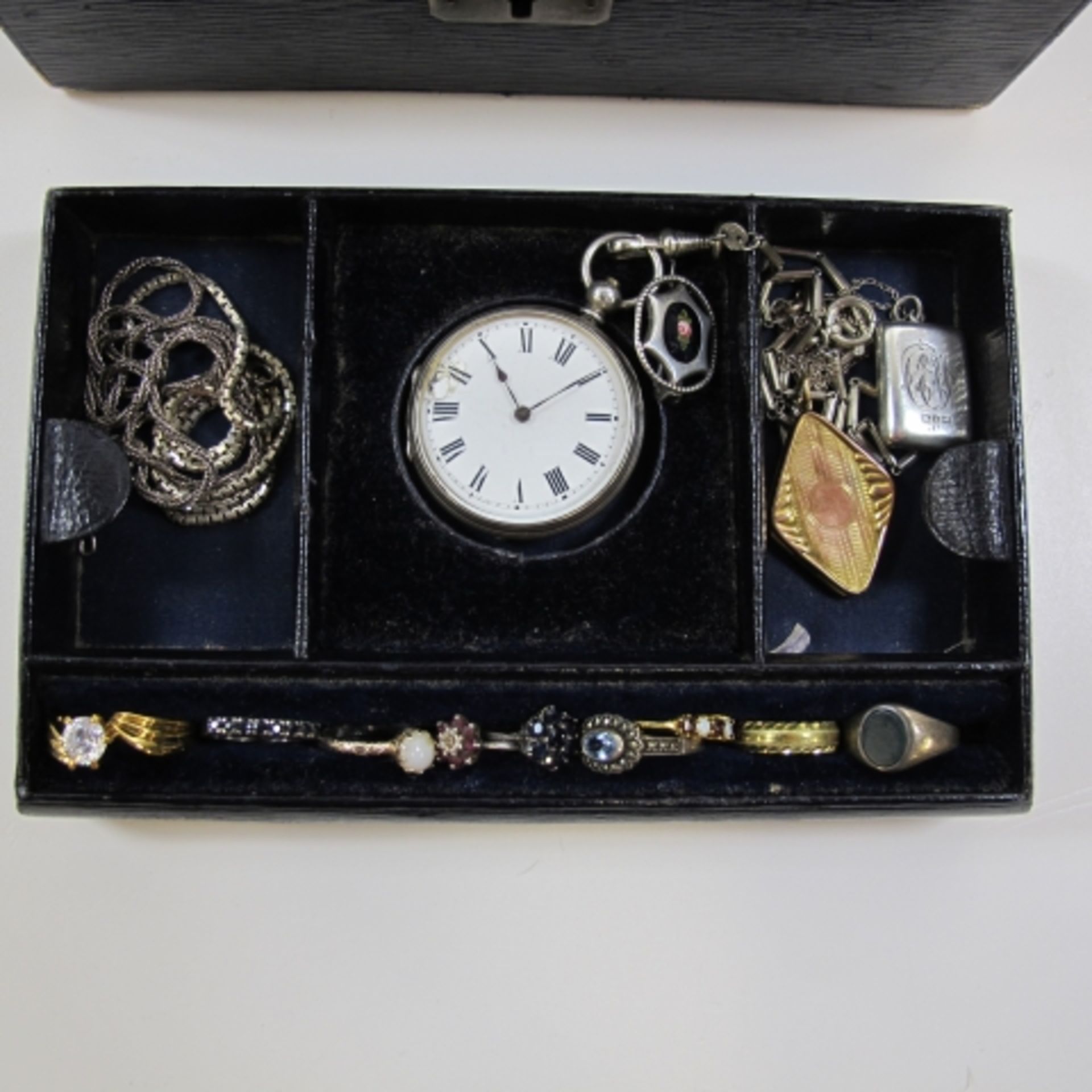 A Jewellery Box And Contents Including Some Precious Metal (est £100-£200) - Image 3 of 4