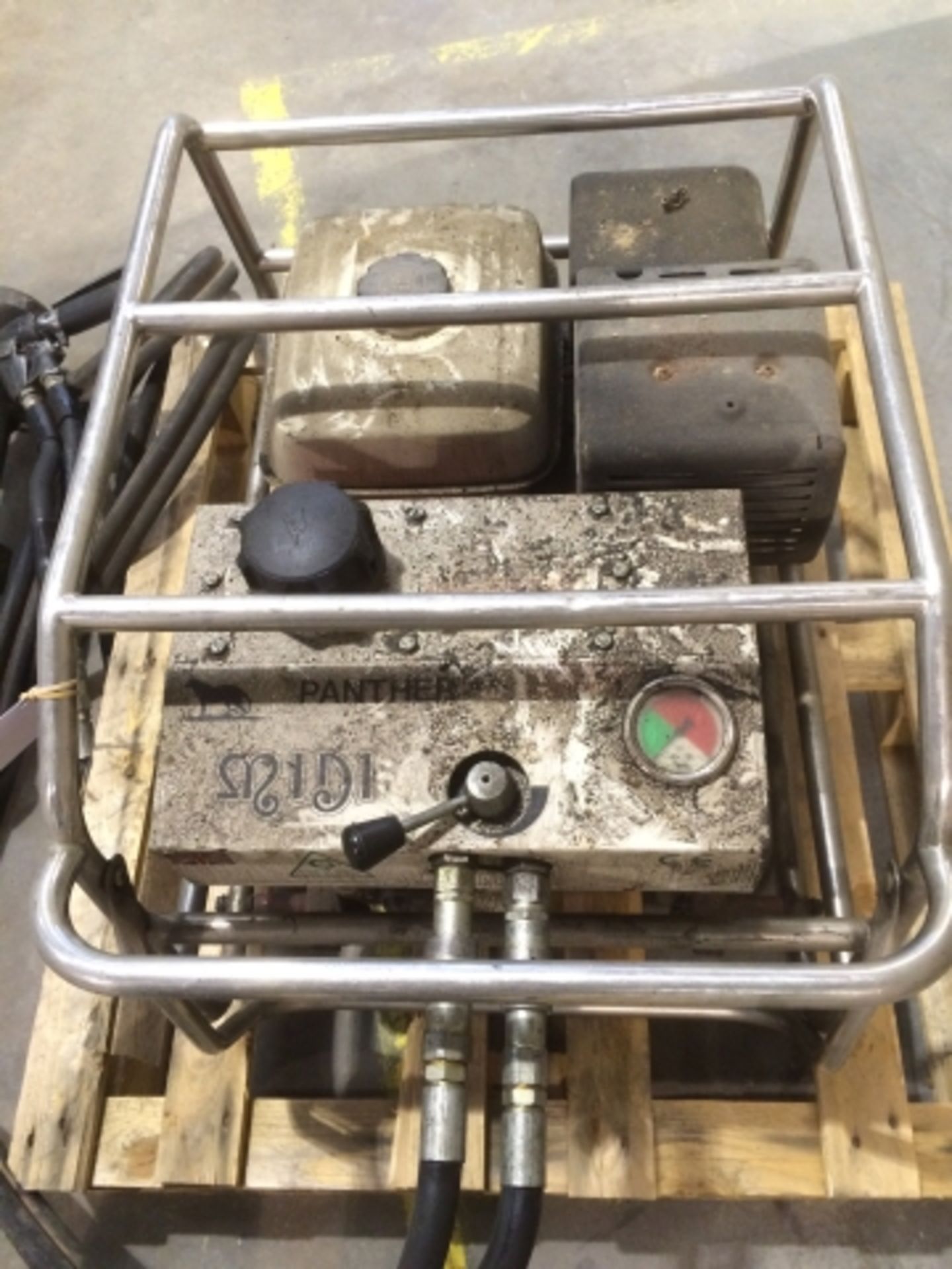 * Panther Midi Hydraulic Power Pack and a Breaker. This lot is located at the former North