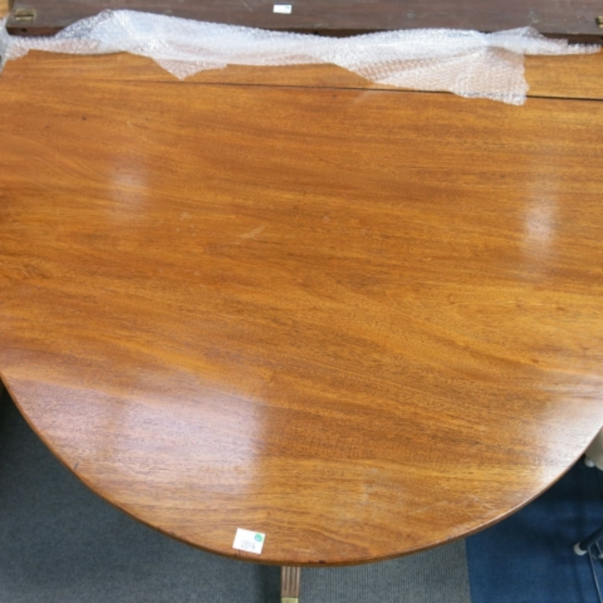 A Regency design mahogany double pedestal D-end dining table with spare leaf 206 cm extended ( - Image 2 of 2