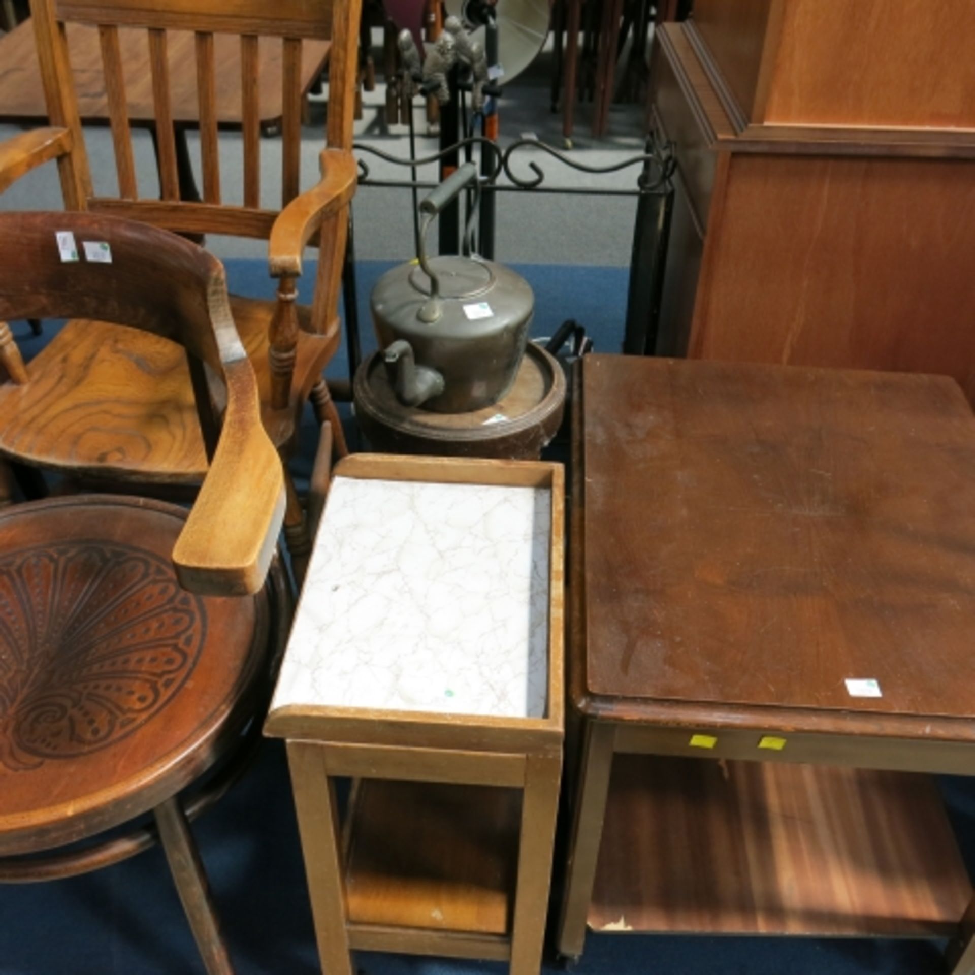 A teak? Oval drop leaf table together with a dark wood single drawer hallway table, 2 x small - Image 5 of 5