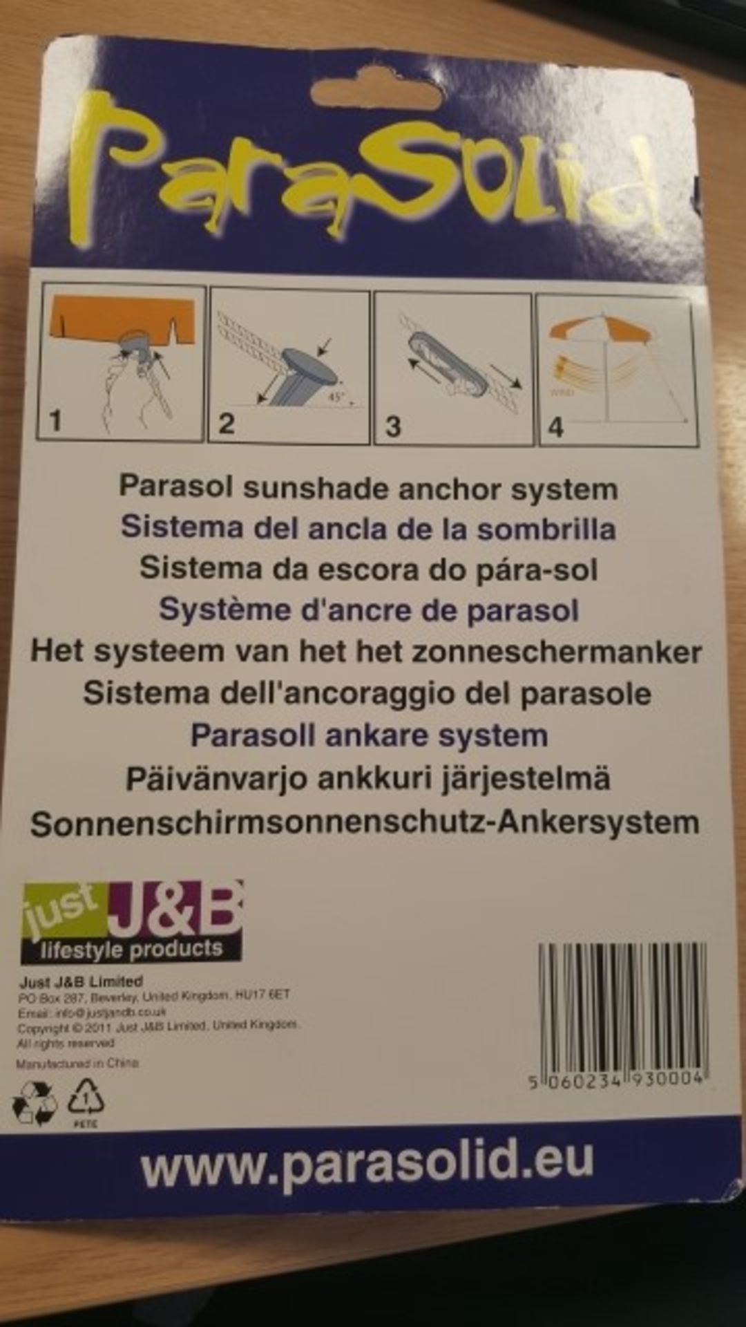Approx 500 'Parasolid' Parasol Sunshade Anchor System in blister packs. Stock return form WH Smith - - Image 2 of 3
