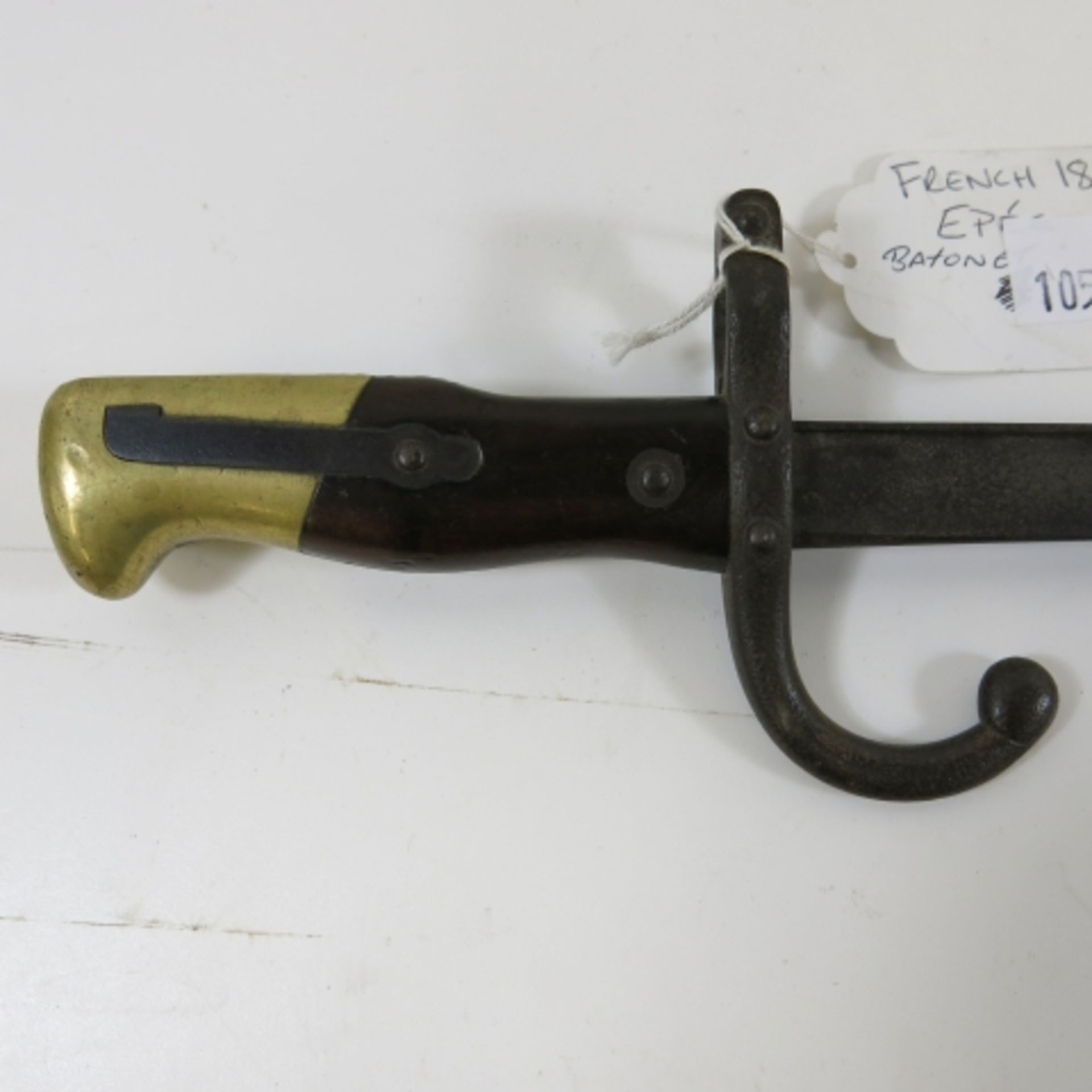 A French 1874 Epée Bayonet. Blade Length 52cm. (est. £30-£50) - Image 2 of 2