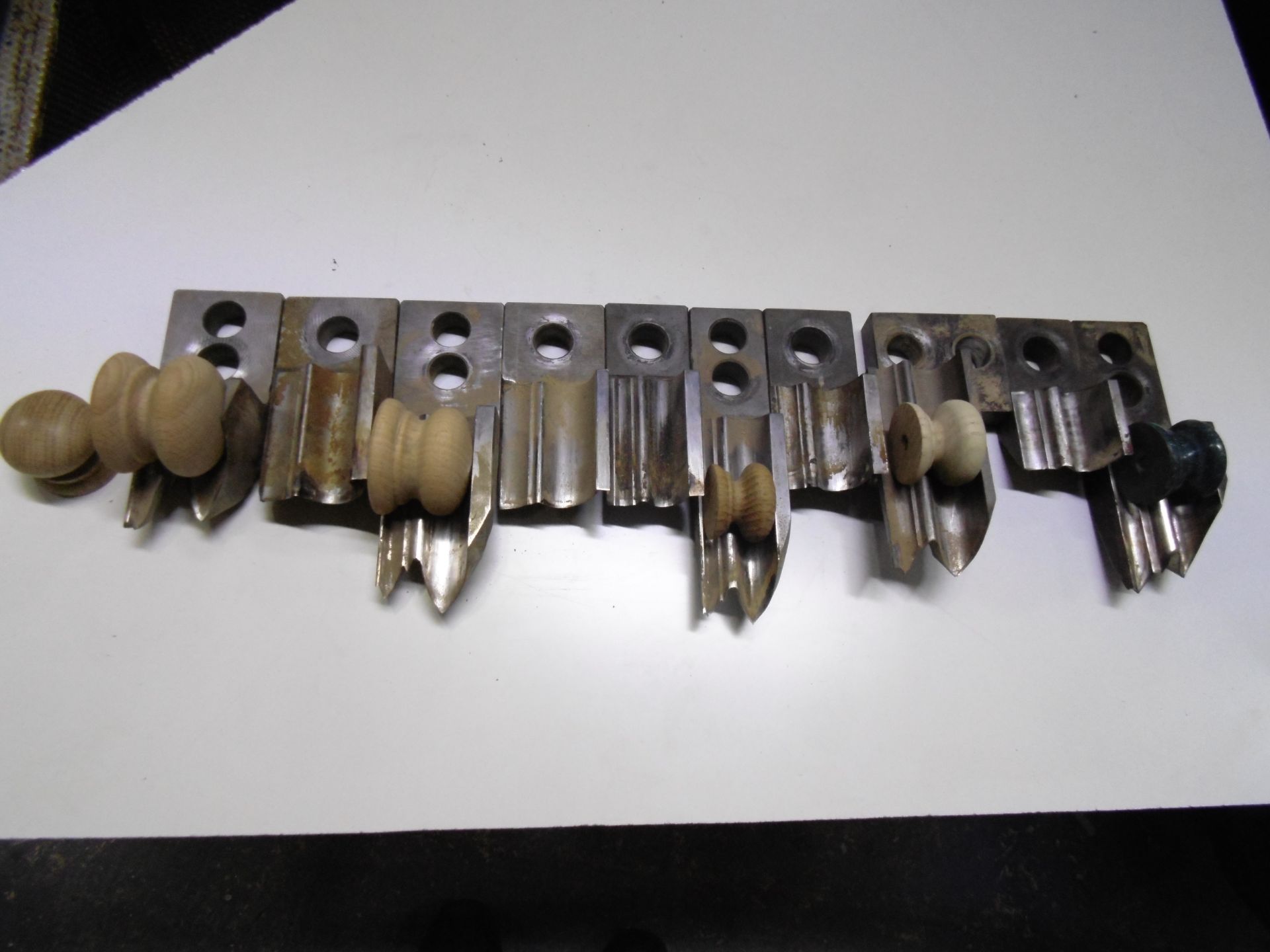 * Various Traditional Knob Tooling (1 x set not pictured)