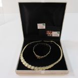 This is a Timed Online Auction on Bidspotter.co.uk, Click here to bid.  A 14ct Gold Necklace and