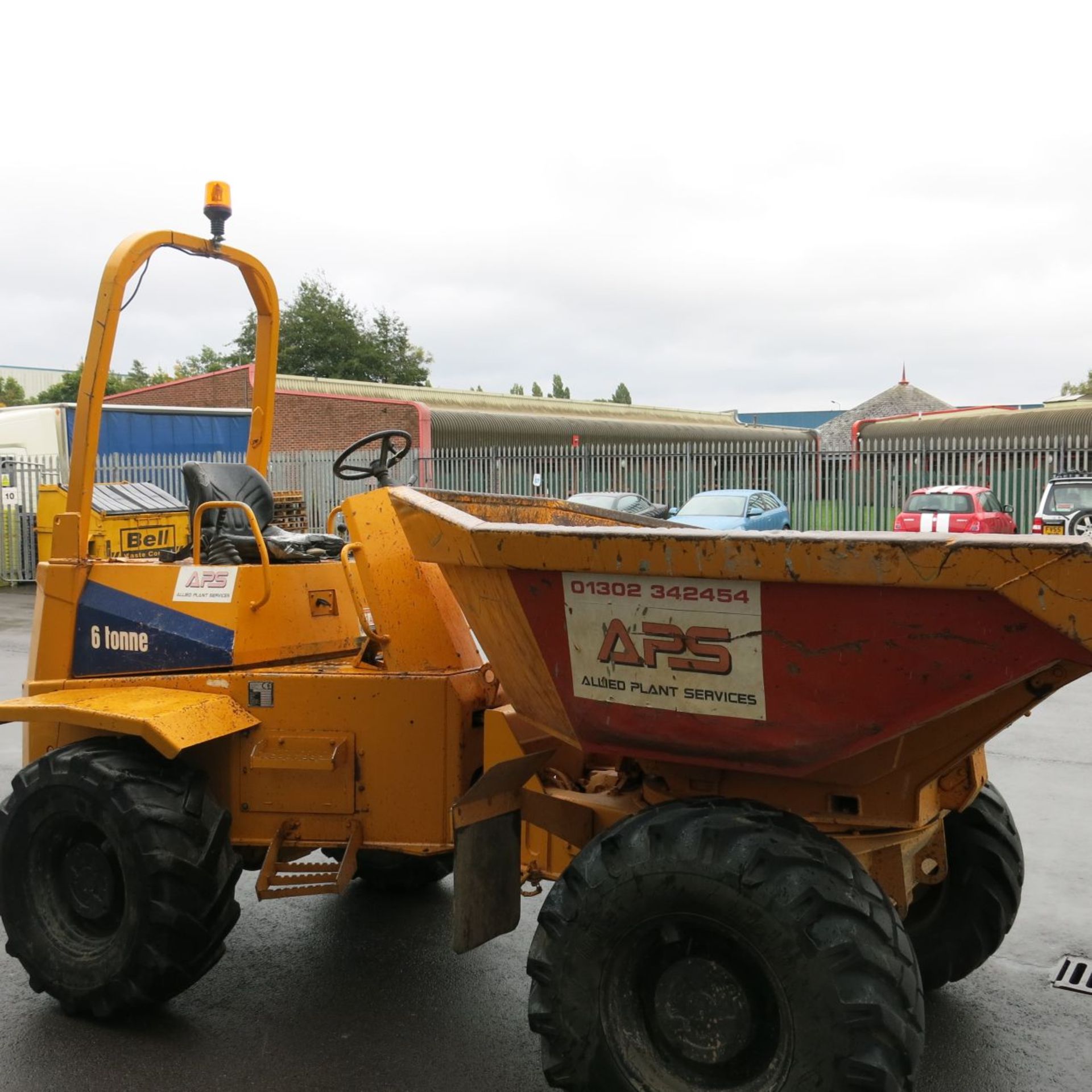 * Thwaites 6 Tonne 4WD Articulated Dumper, Front Tip.  YOM 2001.  Perkins 4 Cylinder Diesel Engine. - Image 5 of 14