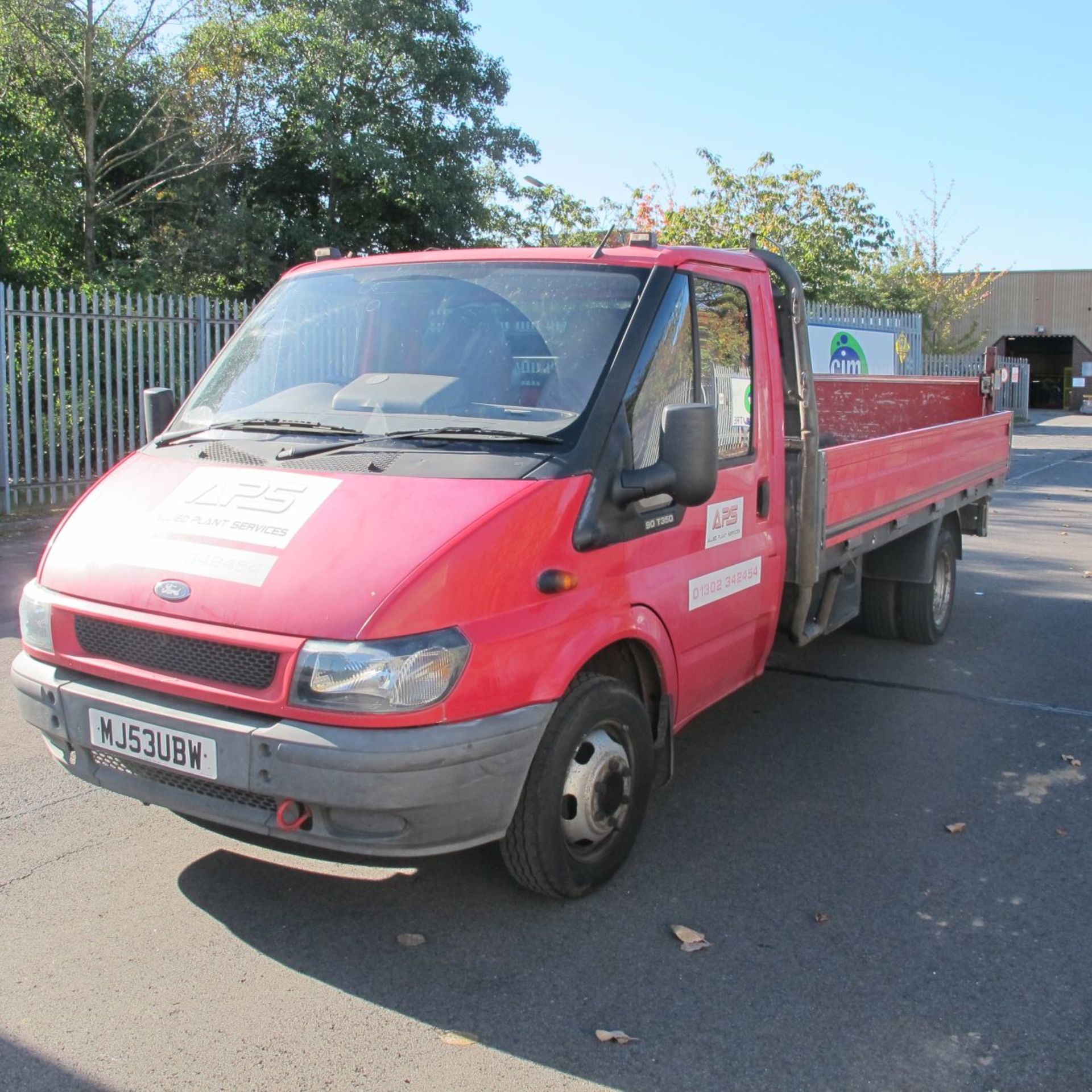 * Ford Transit 90T350 Pick Up with Fixed Back with Tail Lift.  YOM 2003.  Registration MJ53 UBW. - Image 8 of 12