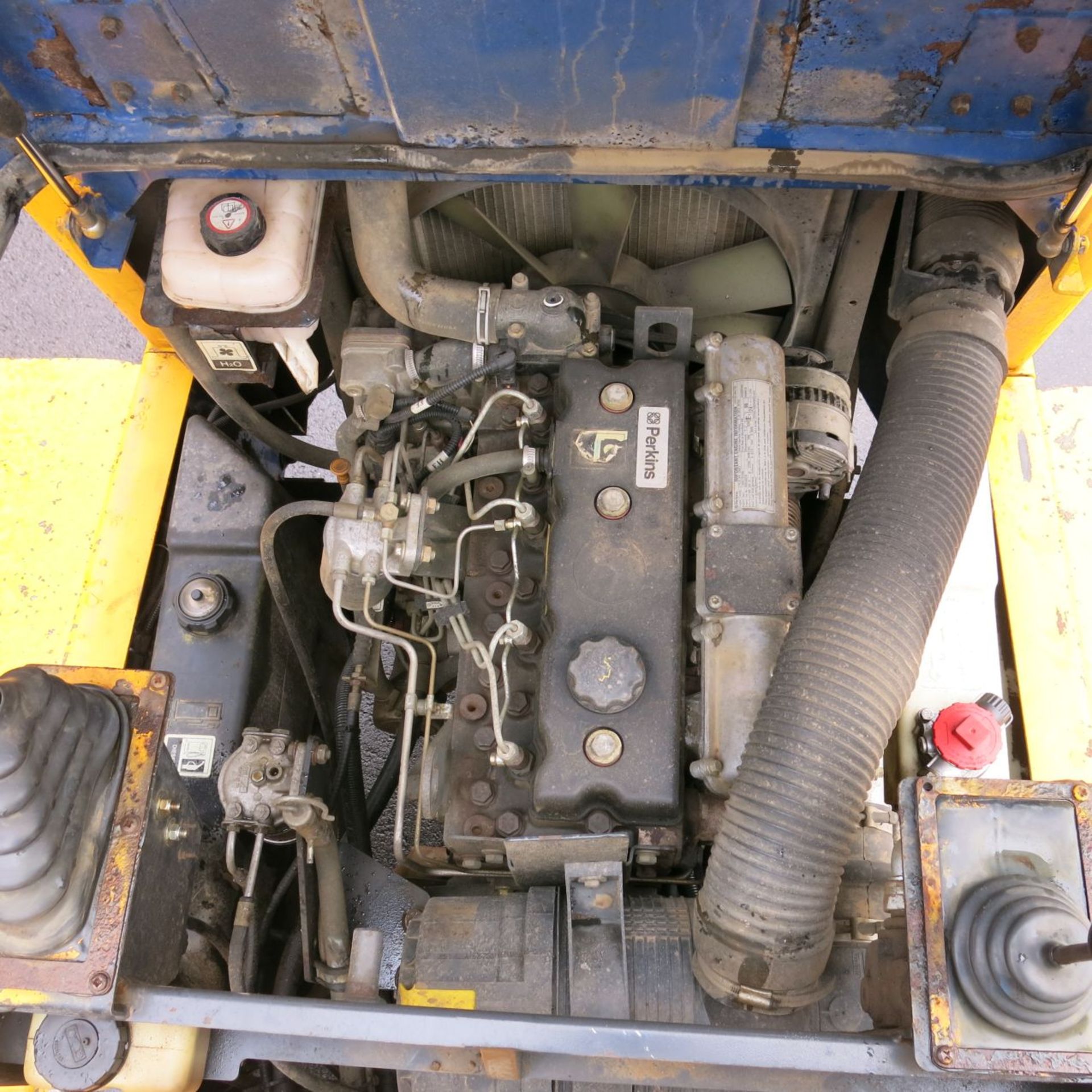 * Thwaites 6 Tonne 4WD Articulated Dumper, Front Tip.  YOM 2001.  Perkins 4 Cylinder Diesel Engine. - Image 6 of 14