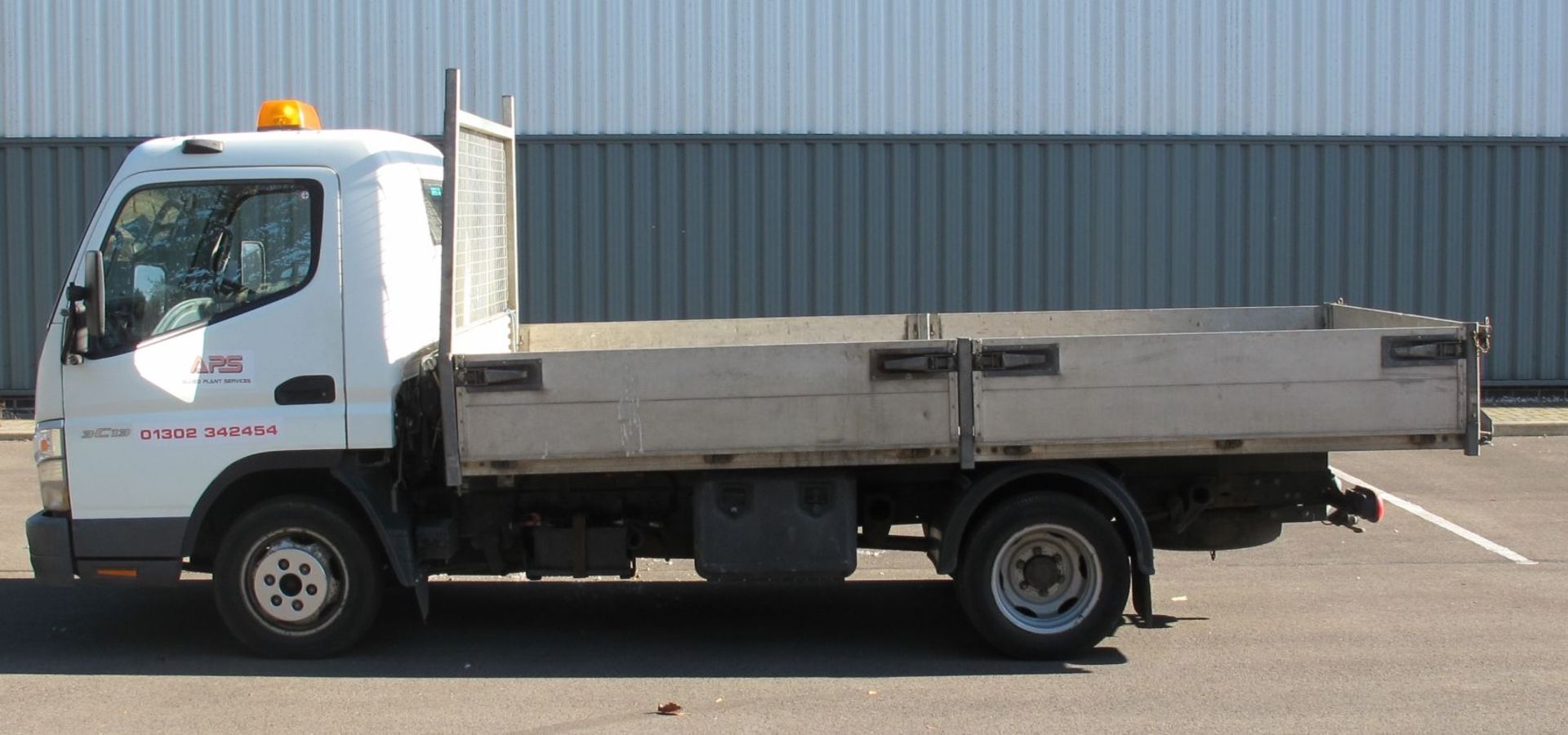 * Mitsubishi Fuso Canter 3C13 with Tippa Body.  YOM 2006.  13' x 6' 8'' Bed.  Registration WX56 UZW. - Image 4 of 11