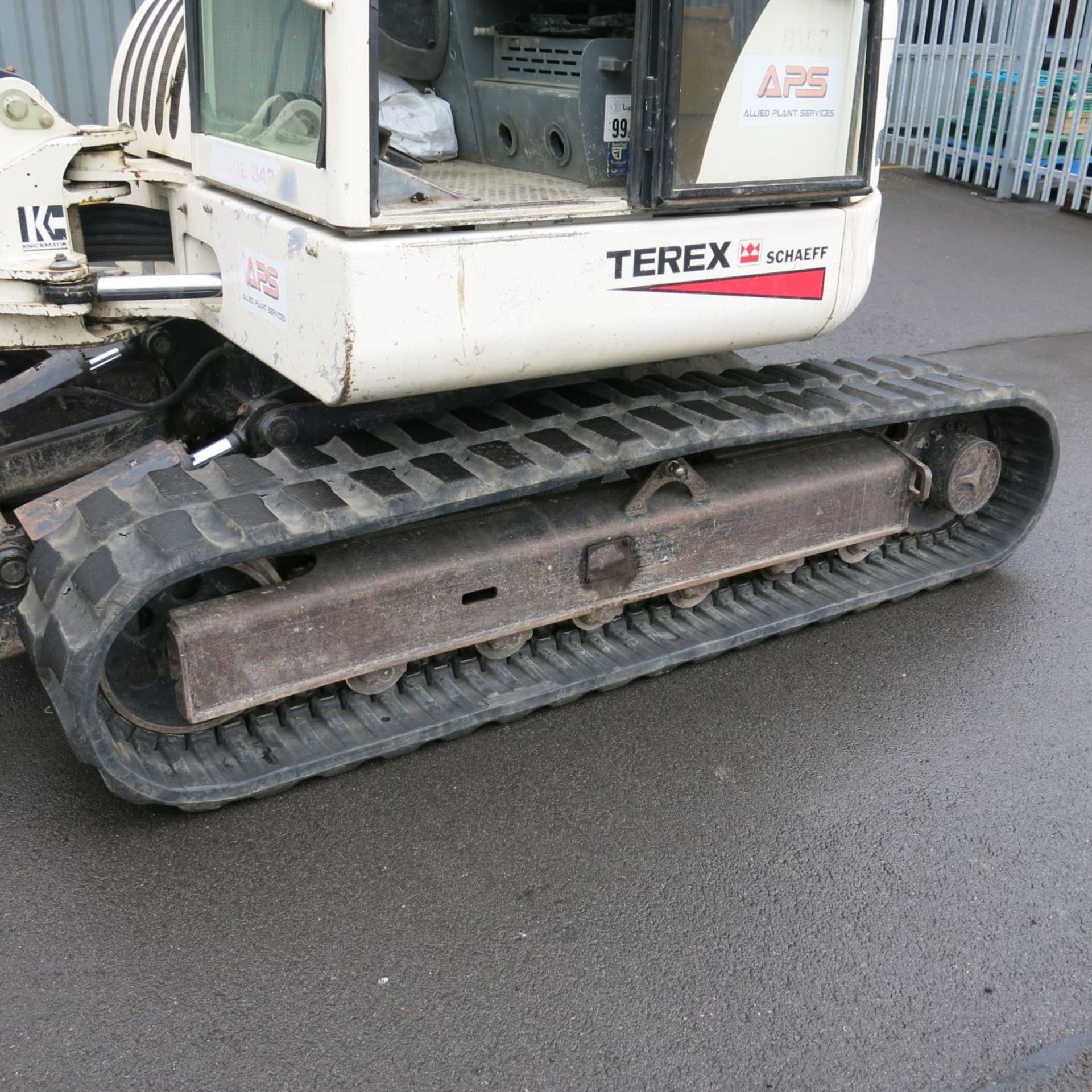 * Terex Schaeff HR32 8 Ton Excavator with 5ft Bucket.  YOM 2003.  Rubber Tracks with Deutz 4 - Image 3 of 11