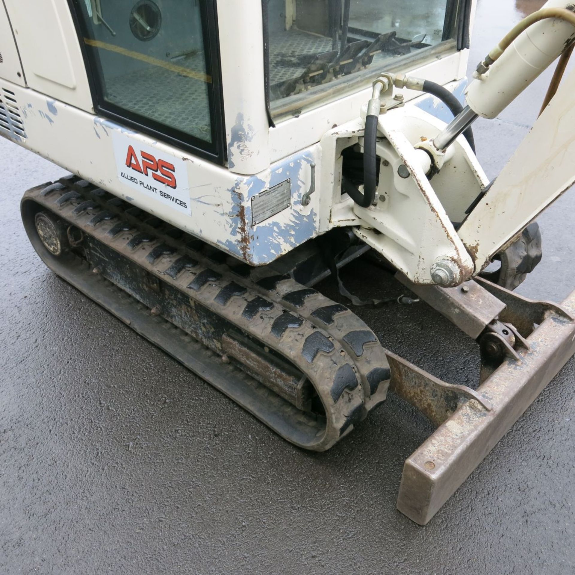 * Terex HR12 1.5 Ton Excavator with 3' 3'' Bucket.  YOM 2002.  Rubber Tracks with Mitsubishi 3 - Image 8 of 13