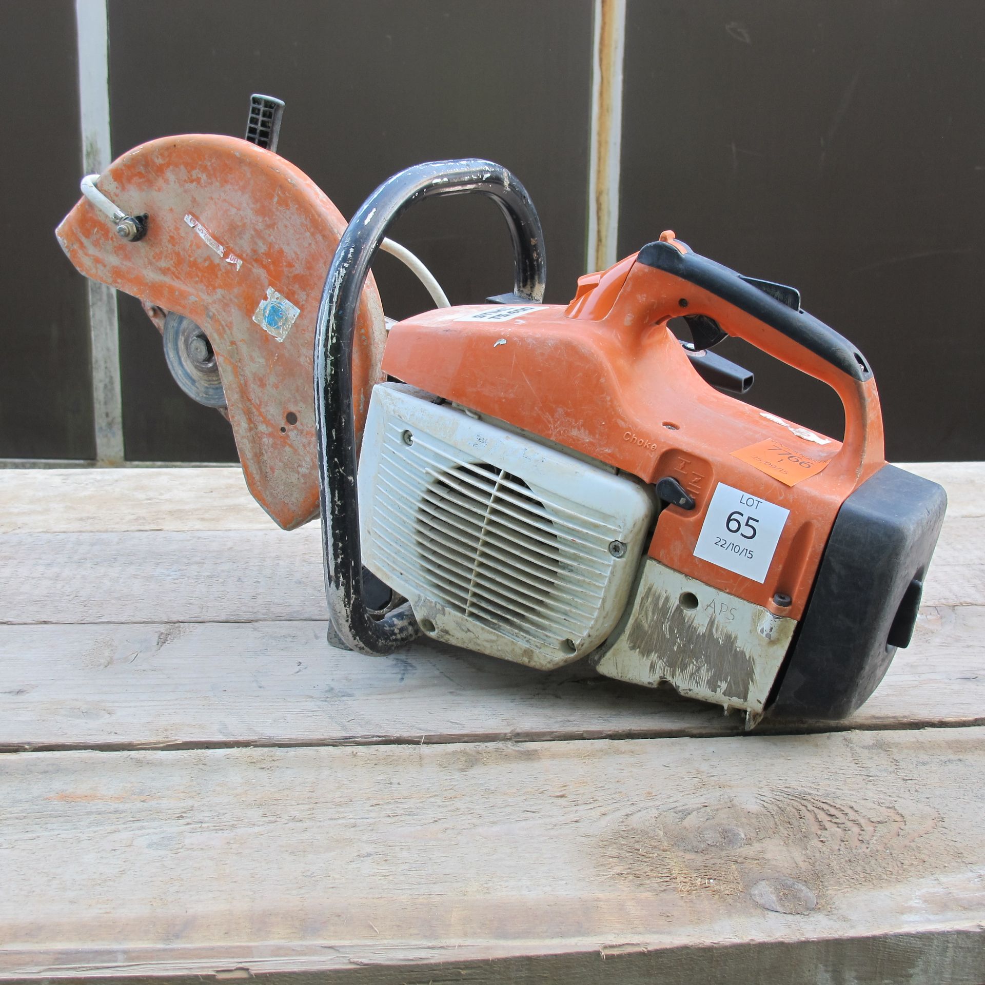 * Stihl TS 400 Petrol Cut Off Saw