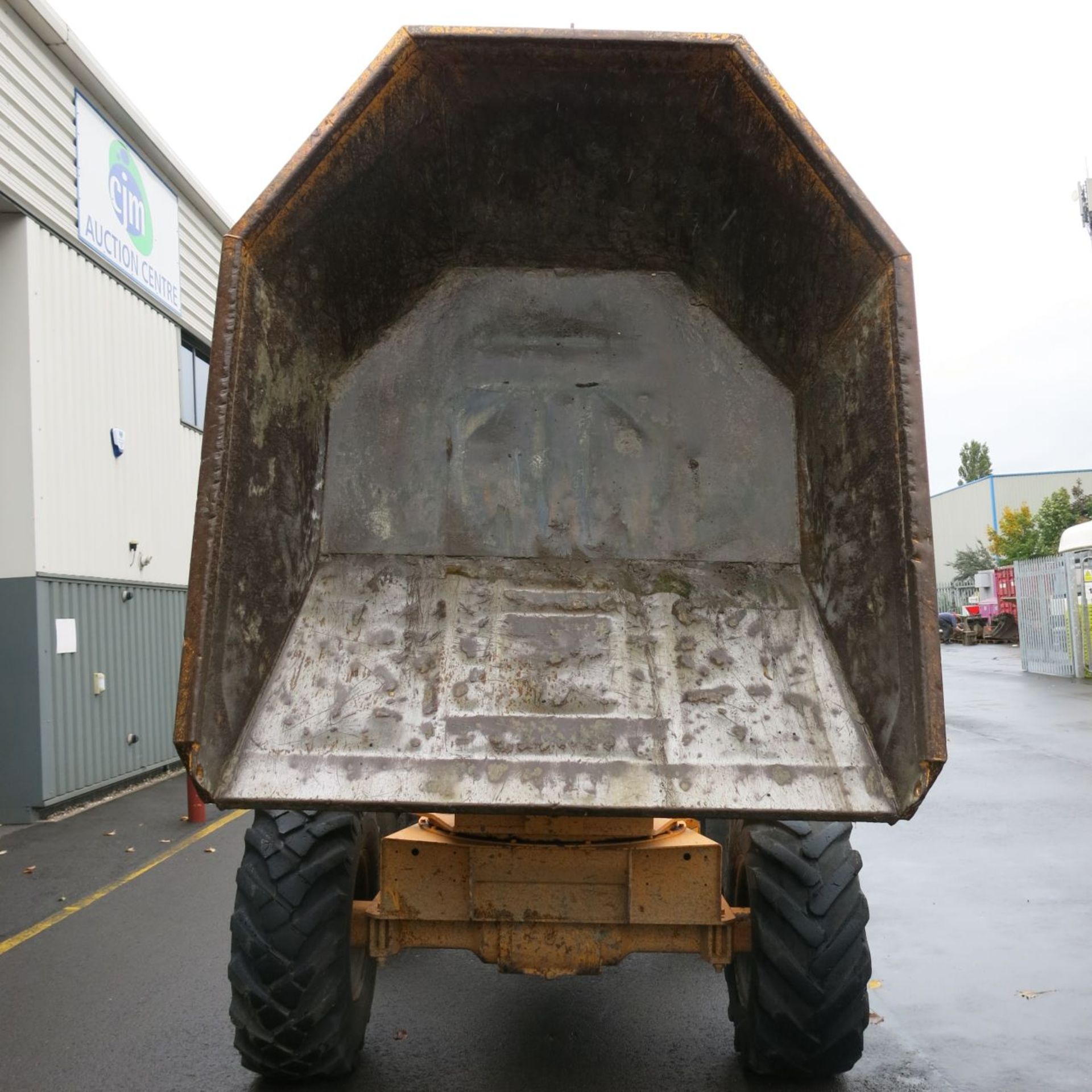 * Thwaites 6 Tonne 4WD Articulated Dumper, Front Tip.  YOM 2001.  Perkins 4 Cylinder Diesel Engine. - Image 12 of 14