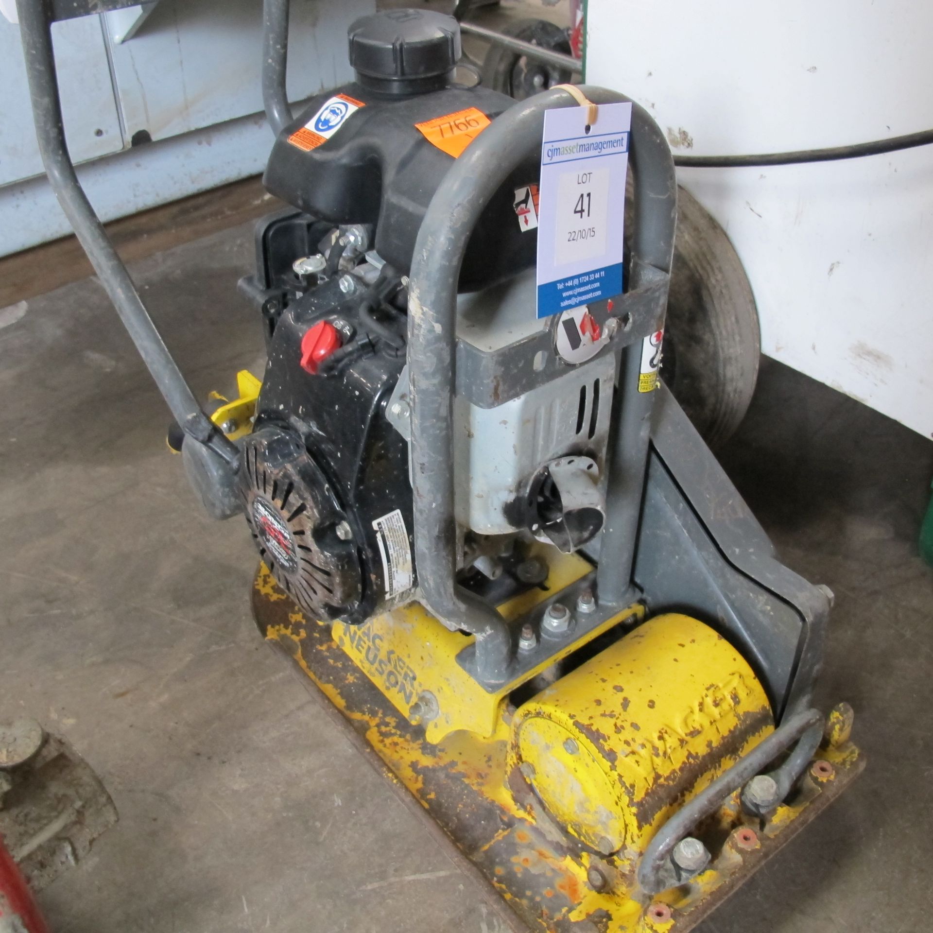 * 2009 Wacker Neuson Type VP1030 Petrol Driven Compactor Plate; with Honda GX100 Engine; Serial No - Image 2 of 2