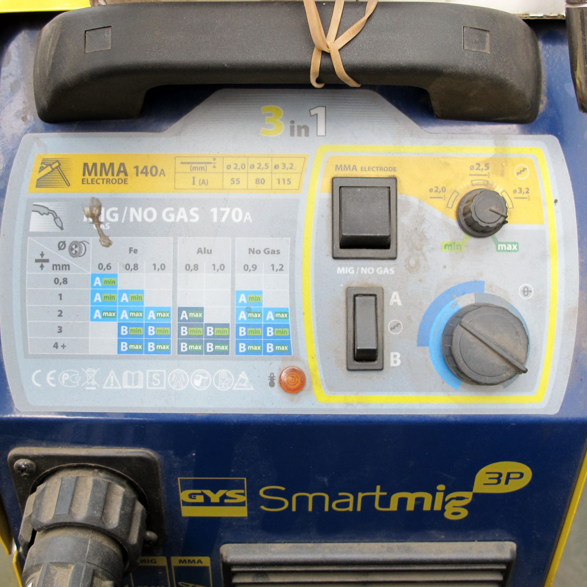 * GYS Smartmig 3P Portable Mig/No Gas 170A Welder c/w Valve & Torch; 240v; Serial No 112175029 - Image 2 of 2