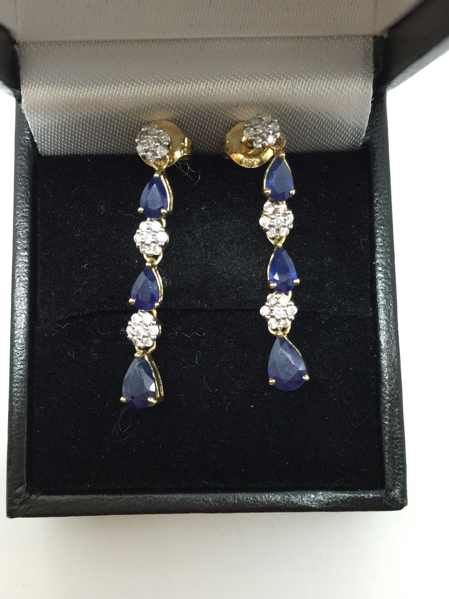 BEAUTIFUL SAPPHIRE & DIAMOND DROP EARRINGS 9ct GOLD