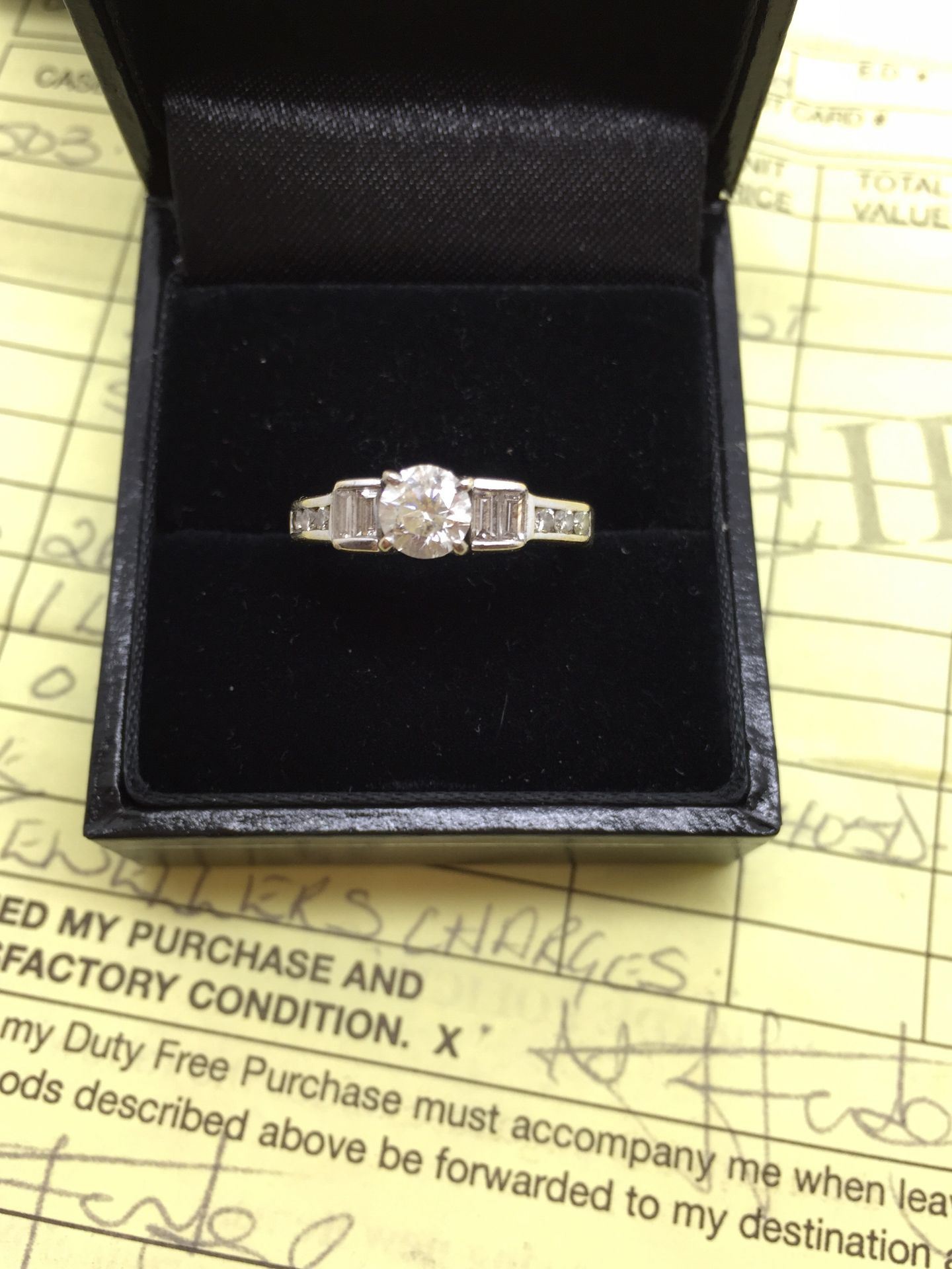 18ct WHITE GOLD DIAMOND RING 1.02ct  COST $3000 IN 2007 IN BAHAMAS - RECEIPT INCLUDED