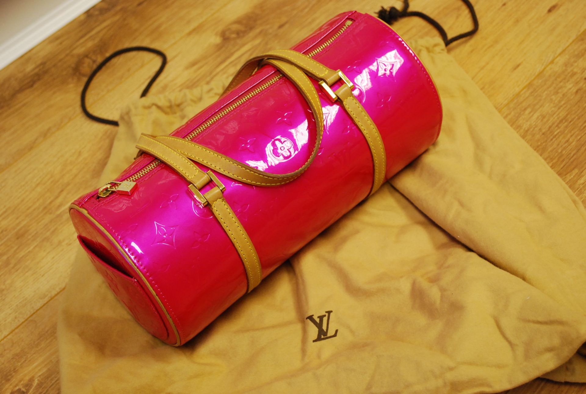 LOUIS VUITTON PINK BAG WITH DUSTBAG