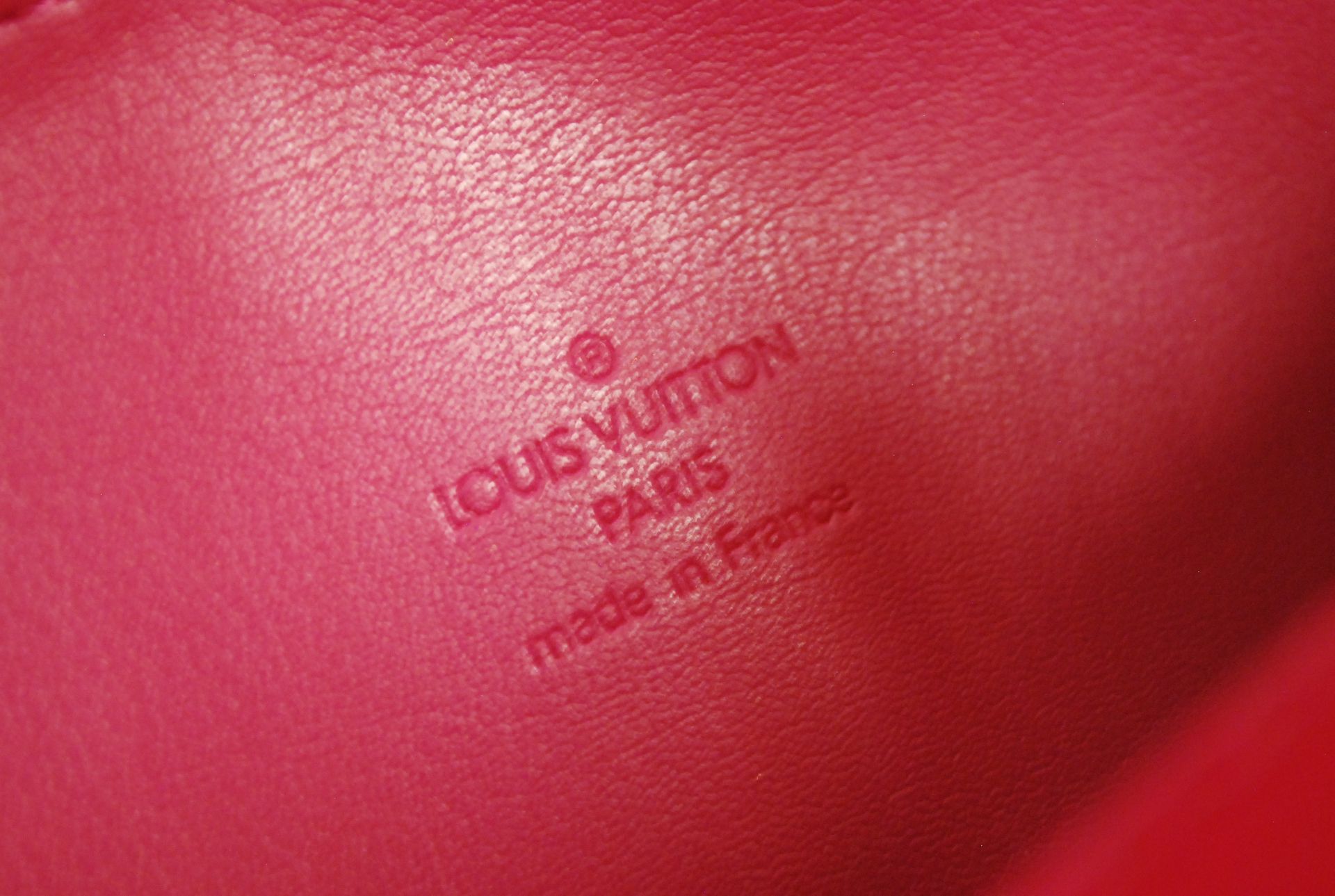 LOUIS VUITTON PINK BAG WITH DUSTBAG - Image 3 of 3