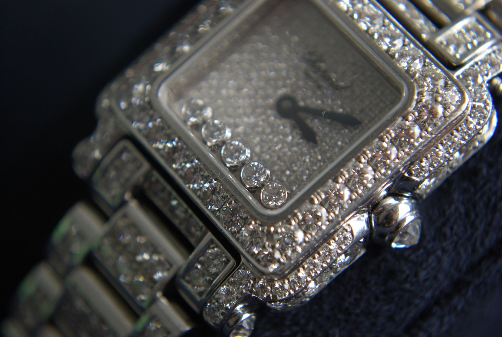 IMPRESSIVE 18ct GOLD 8.31 CARAT DIAMOND CHOPARD "HAPPY SPORT" WATCH £70,000 NEW - Image 2 of 15