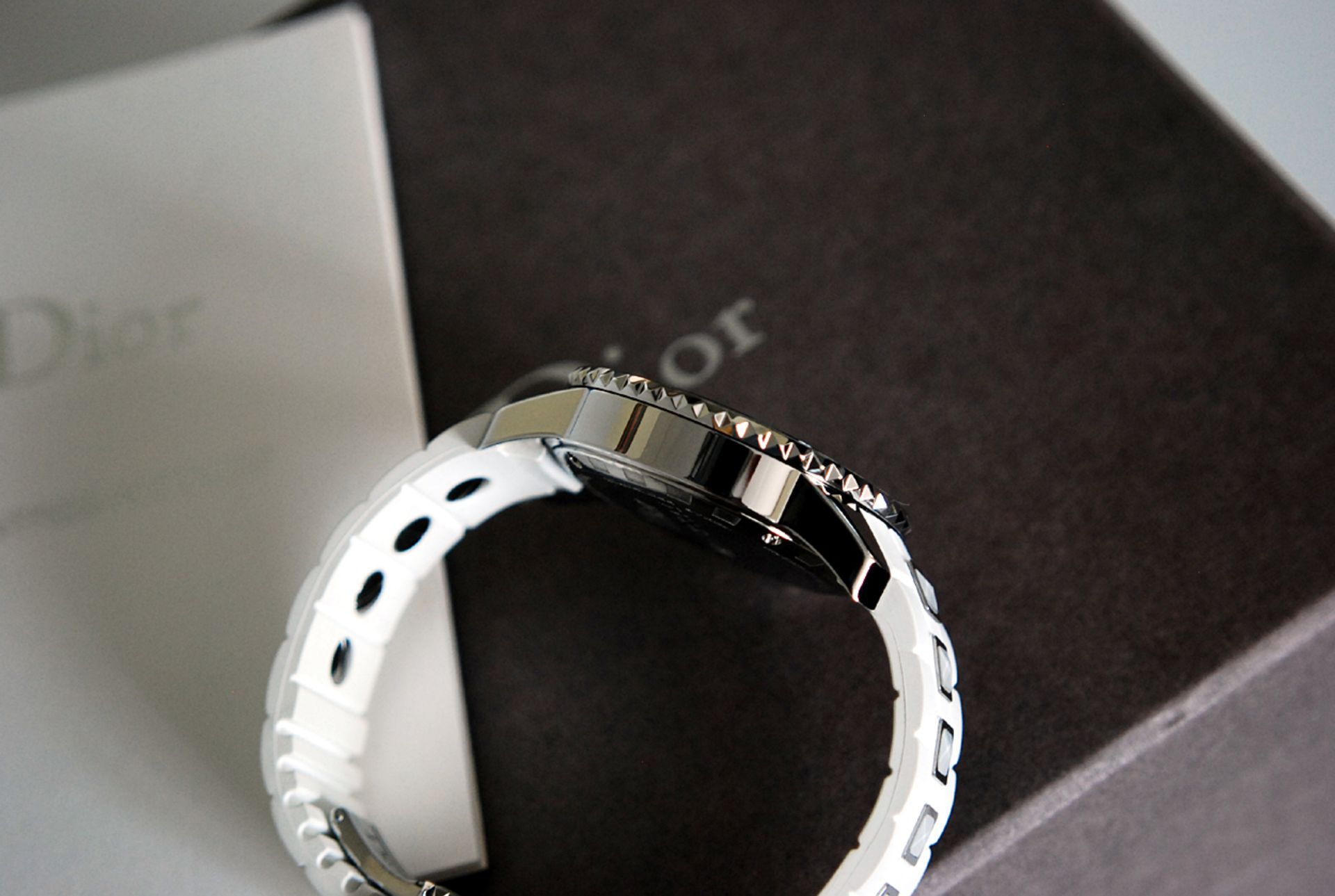 CHRISTIAN DIOR – CHRISTAL (*DIAMOND*) CD113112R001 (WHITE DIAL) 2009 - Image 9 of 12