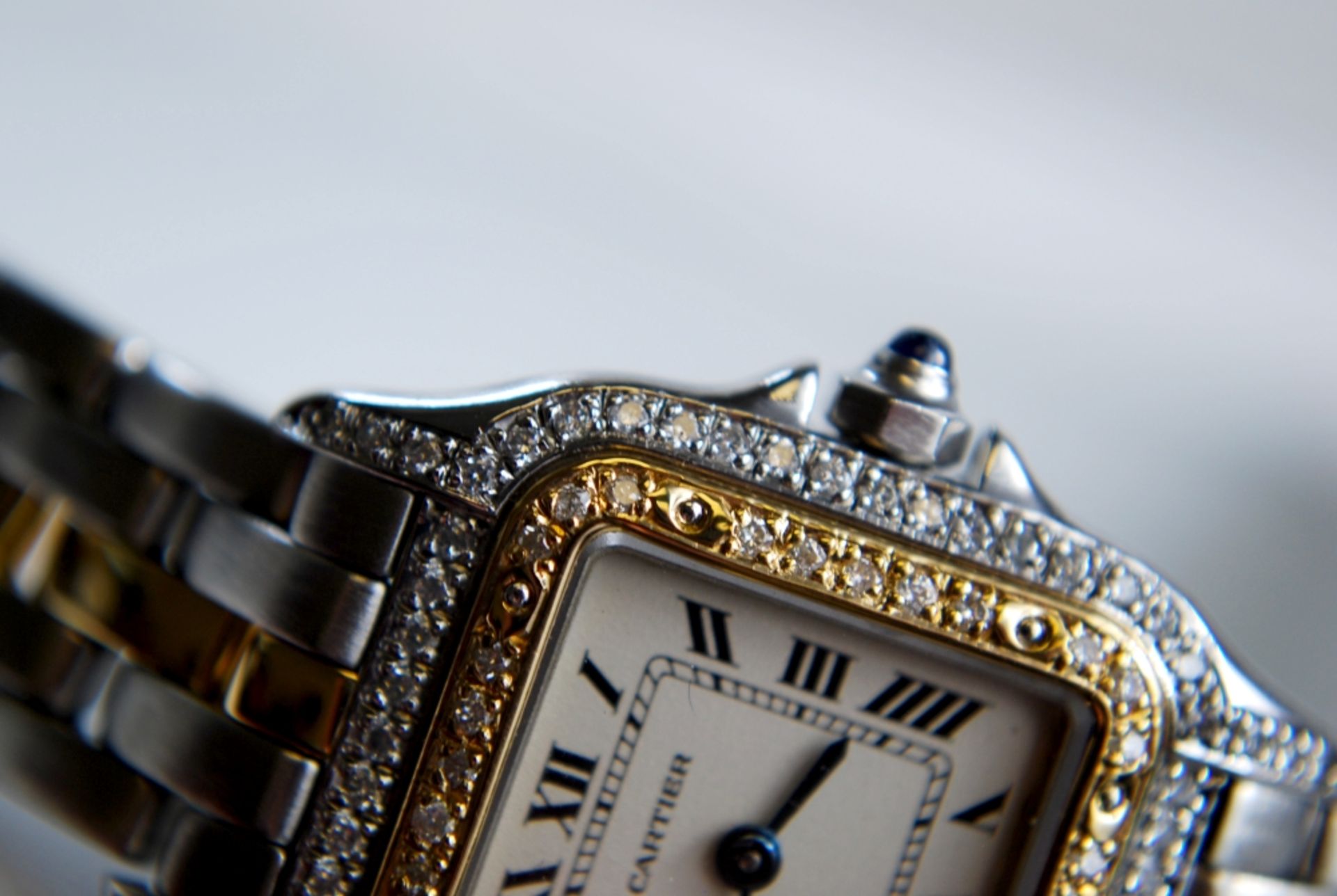 *3ct VS Diamond Encrusted* 18K & Steel Cartier Watch (Ladies) - Stunning Condition - Image 16 of 17