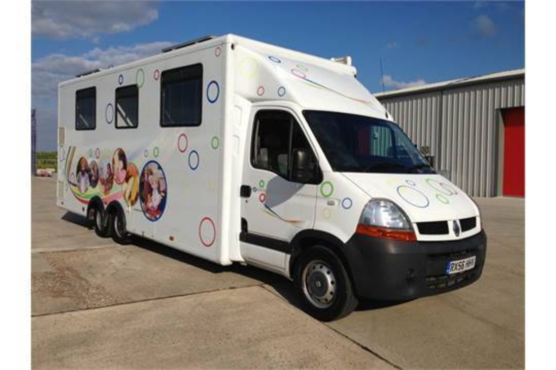 SUPERB 2006 56 REG MOBILE OFFICE ** COST OVER £120k To CONVERT **... - Image 5 of 33