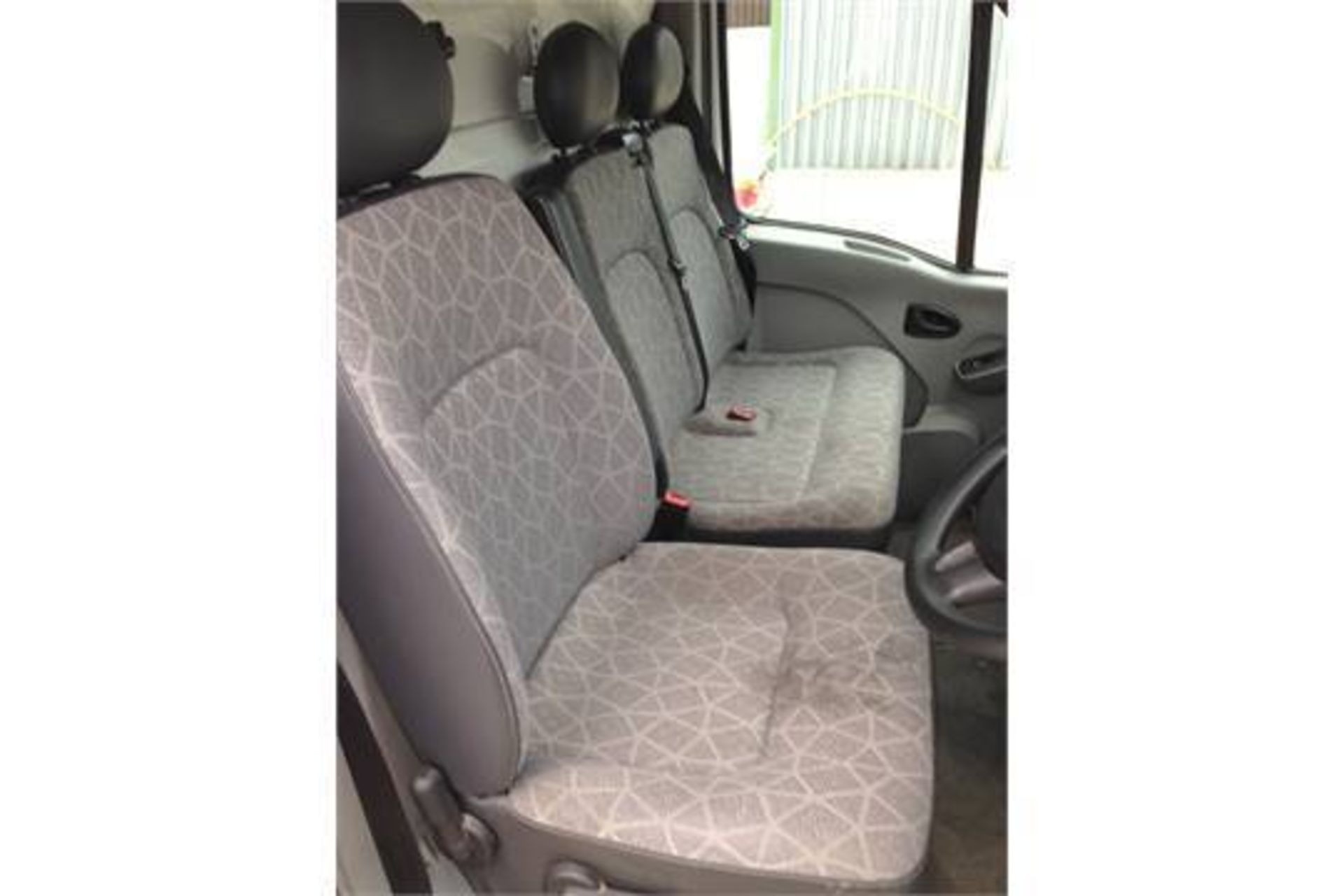 2008 58 reg RENAULT MWB VAN  V5 PRESENT MOT TO JUNE 2016 - Image 7 of 11