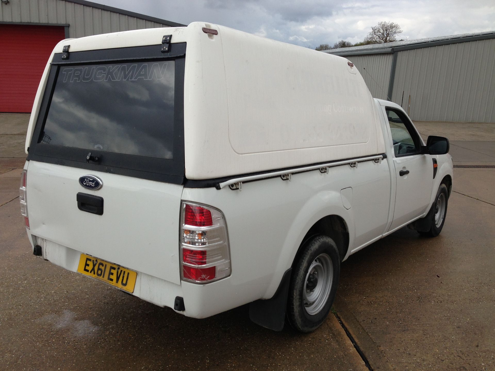 2011 61 REG FORD RANGER PICK UP TRUCK WITH TRUCKMAN TOP v5 presen... - Image 7 of 15