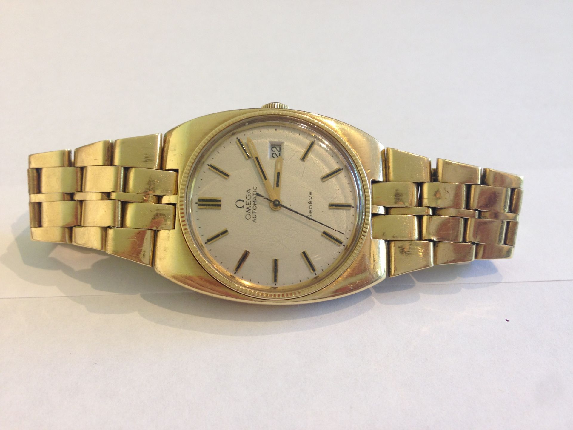 SOLID HEAVY 18ct GOLD OMEGA SEAMASTER WATCH