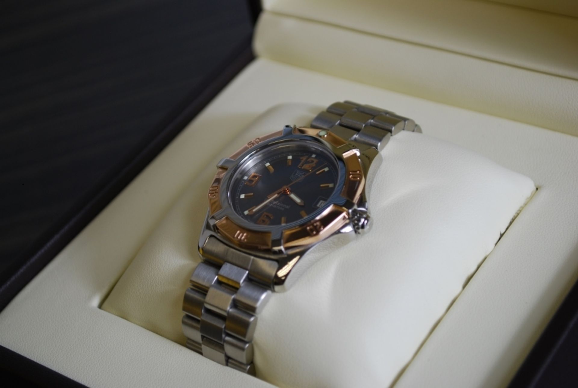 *SOLID ROSE GOLD* & Steel Tag Heuer Professional Watch - Image 3 of 9