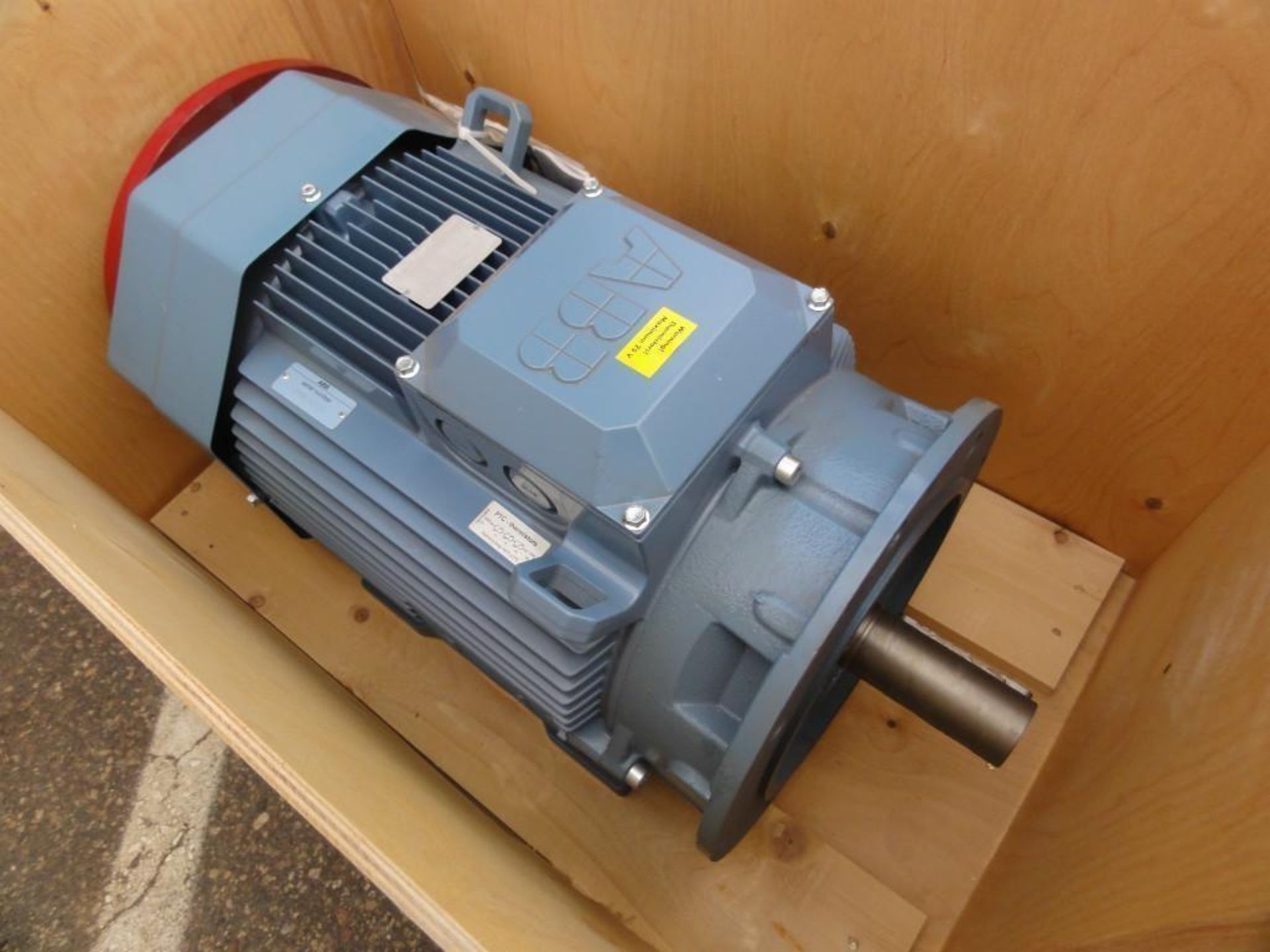 NEW ABB 30HP Electric Motor, Make:ABB, Model: 3GAA181031-ADG, Serial Number: CSN10-311232, HP:30,