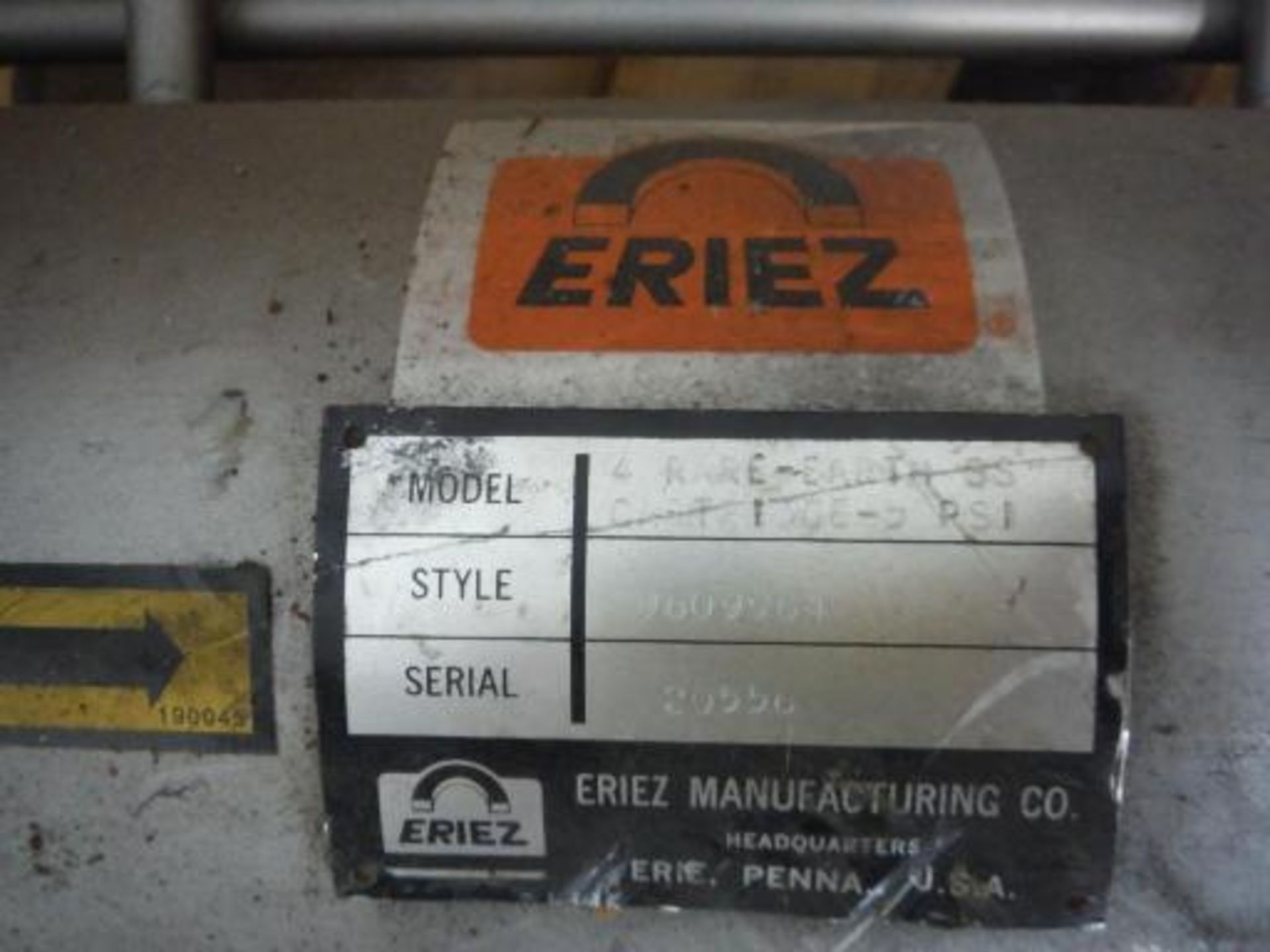 (1) Industrial Magnetics Inc flow through magnet 2.5 in. inlet/outlet, (1) Eriez flowthrough - Image 4 of 7