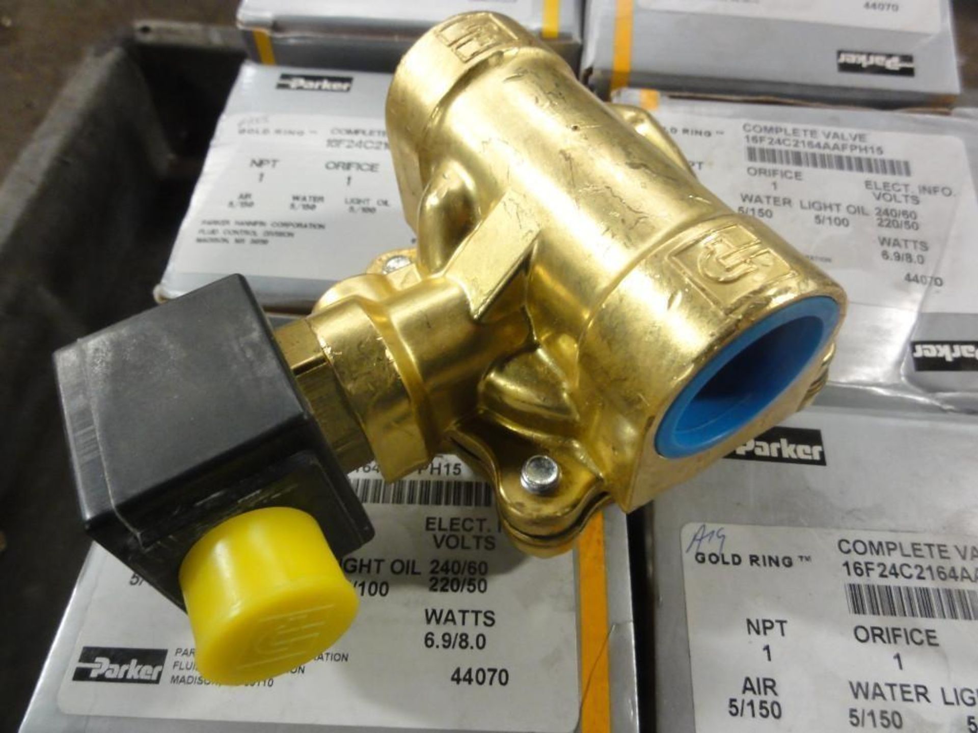 (8) NEW, Parker Complete Valves, Model 16F24C2164AAFPH15, NPT: 1, Oriface: 1, Air: 5/150, Water: 5/ - Image 2 of 6