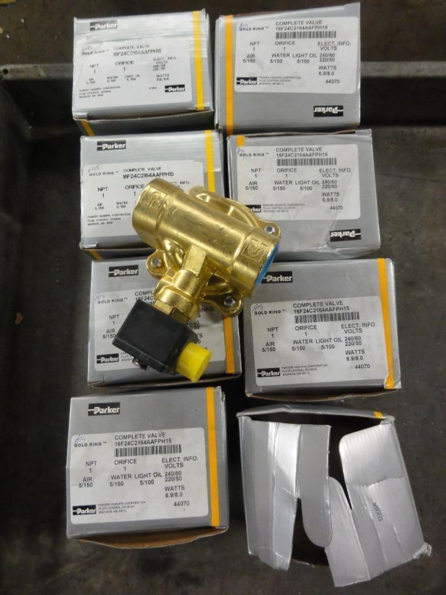 (8) NEW, Parker Complete Valves, Model 16F24C2164AAFPH15, NPT: 1, Oriface: 1, Air: 5/150, Water: 5/