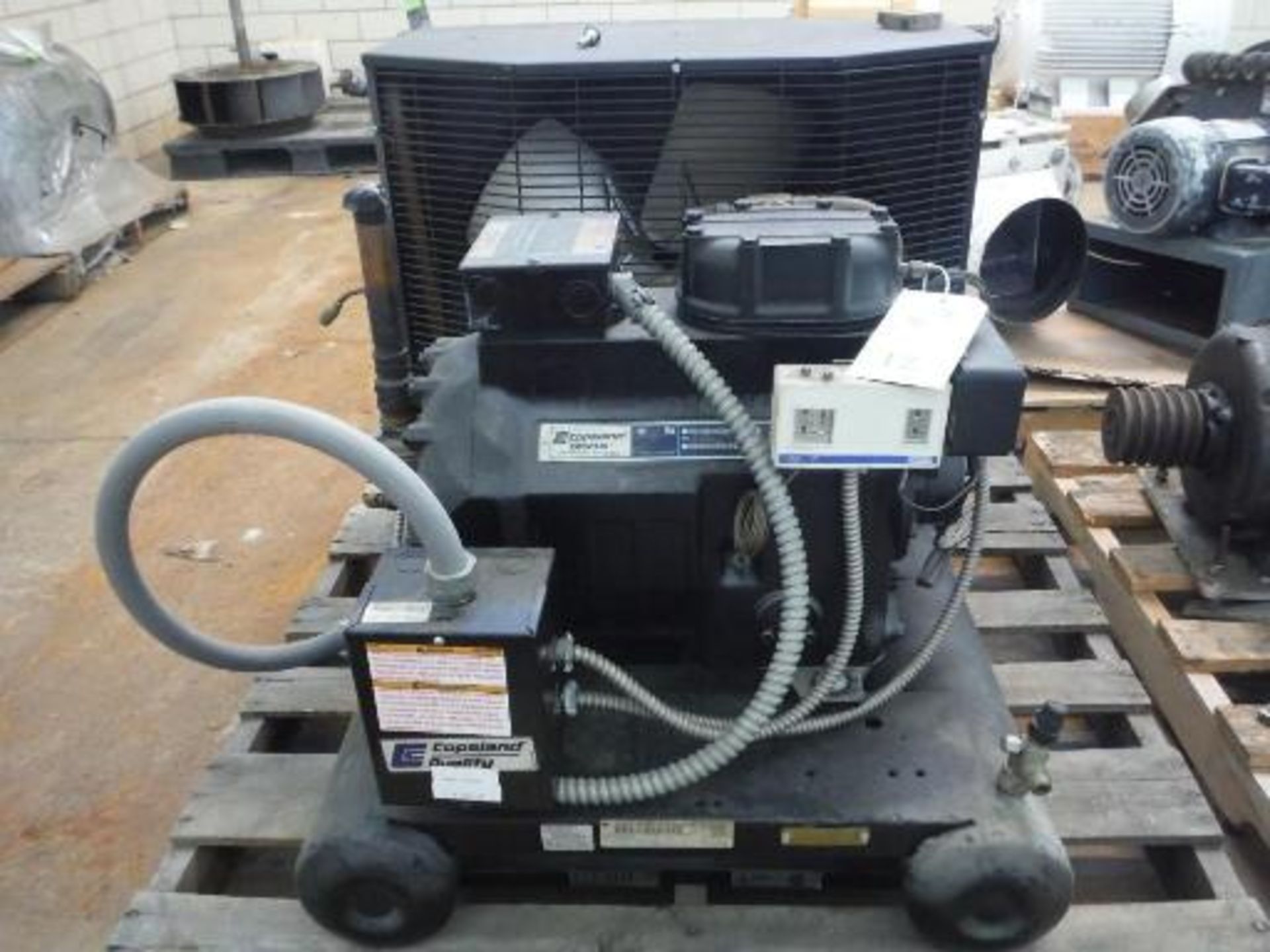 Copeland Discus compressor, R-22 refrigerant ***___   A Rigging Fee of _ $25 _ will be due the - Image 3 of 7