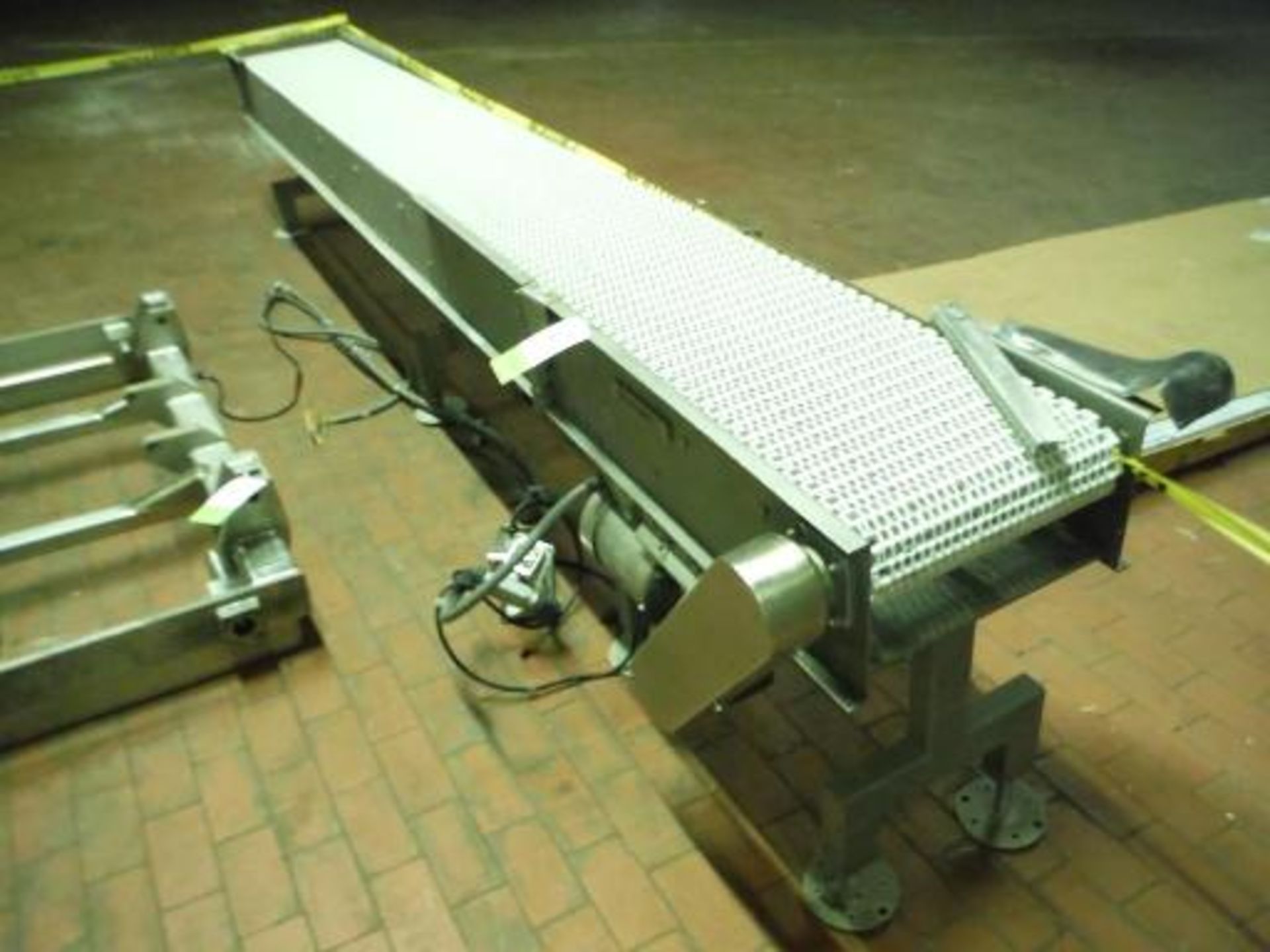 Friesens interlock belt conveyor, 13 ft long x 16 in. wide x 32 in. tall, SS frame (ET-31873) This - Image 5 of 6
