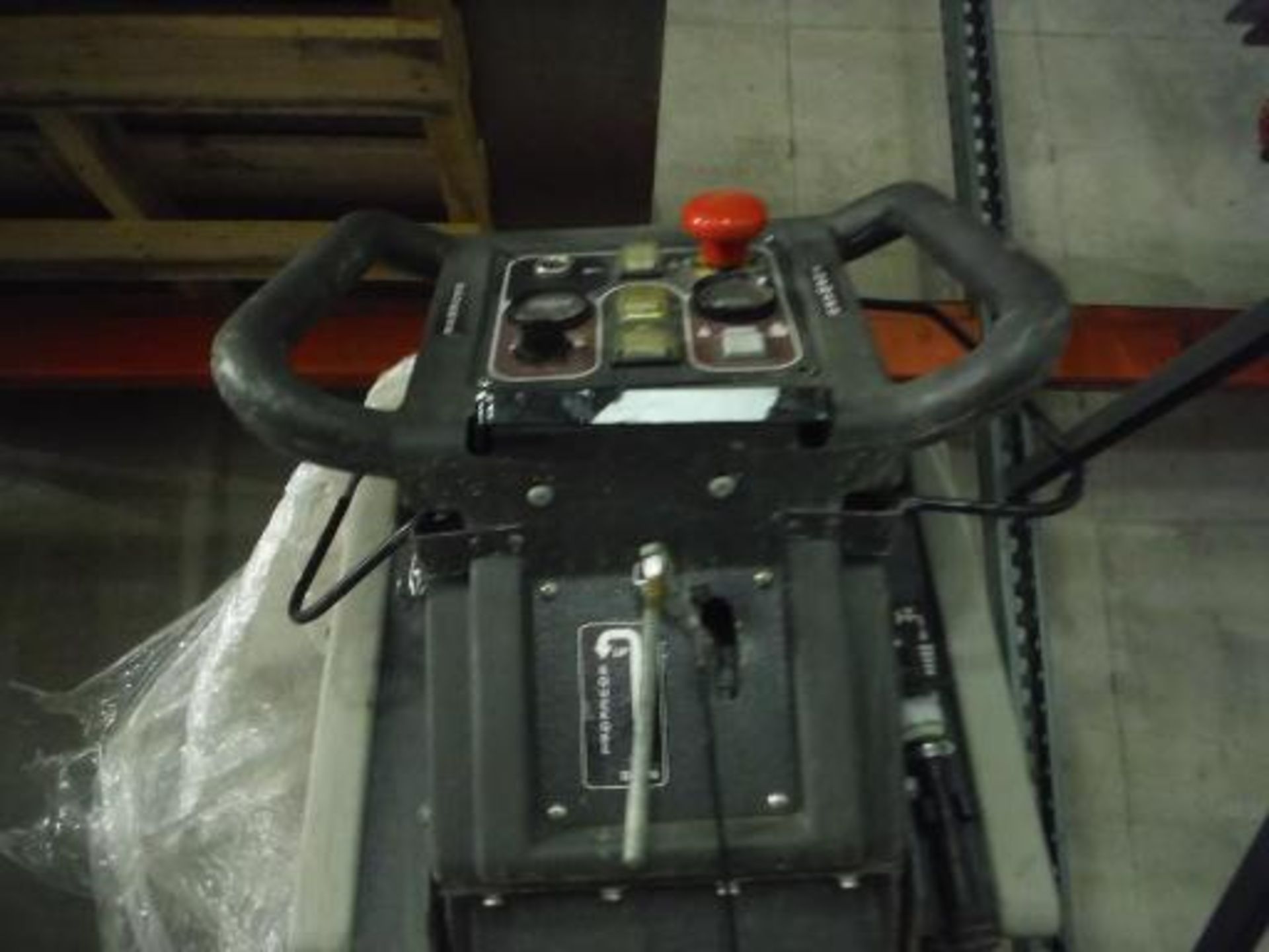 Minuteman 420x Floor Scrubber, Model: MC240024QP, 24 Volts, Asset #: 50900634 (ET-25933) Located - Image 2 of 3