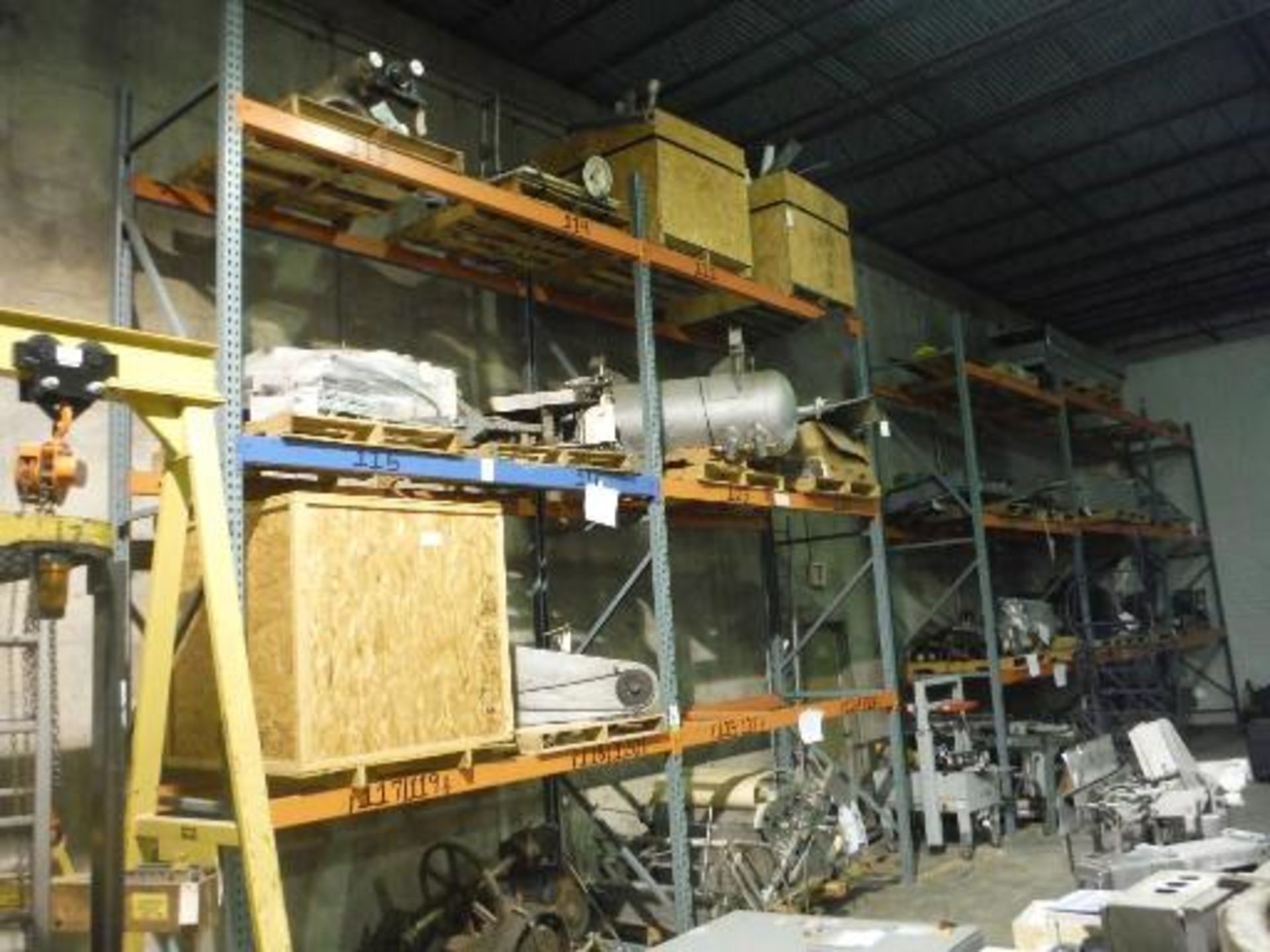 (Lot) Contents of Pallet Rack: Misc. Rollers, Misc. S.S., Misc. Conveyors, and Tank. (ET-25951)
