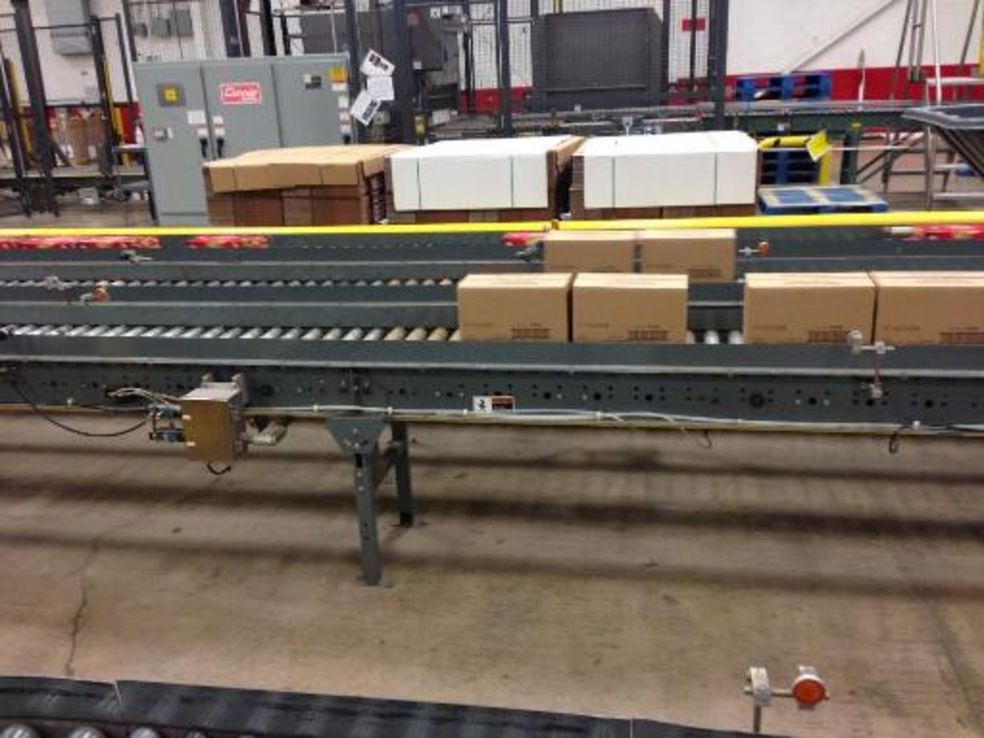 Versa power roller conveyor 60 feet long (line 12) right to left. Located in Marion, Ohio Rigging - Image 15 of 15