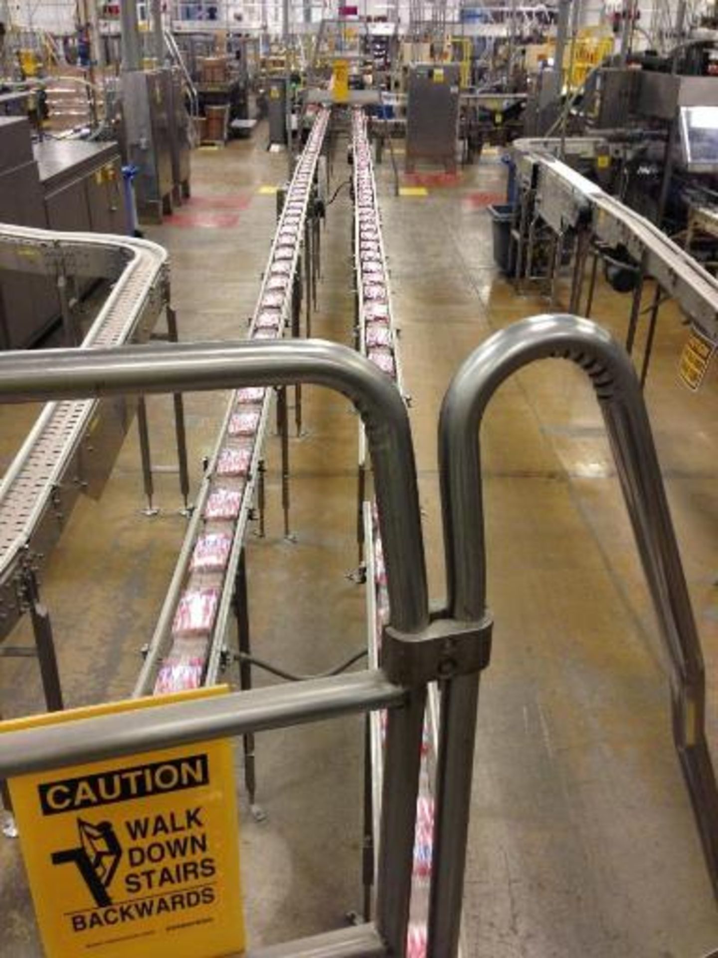 SS conveyor, 3.5 inch TT chain conveyor by 60 feet.. Located in Marion, Ohio Rigging Fee: $500 - Image 4 of 5