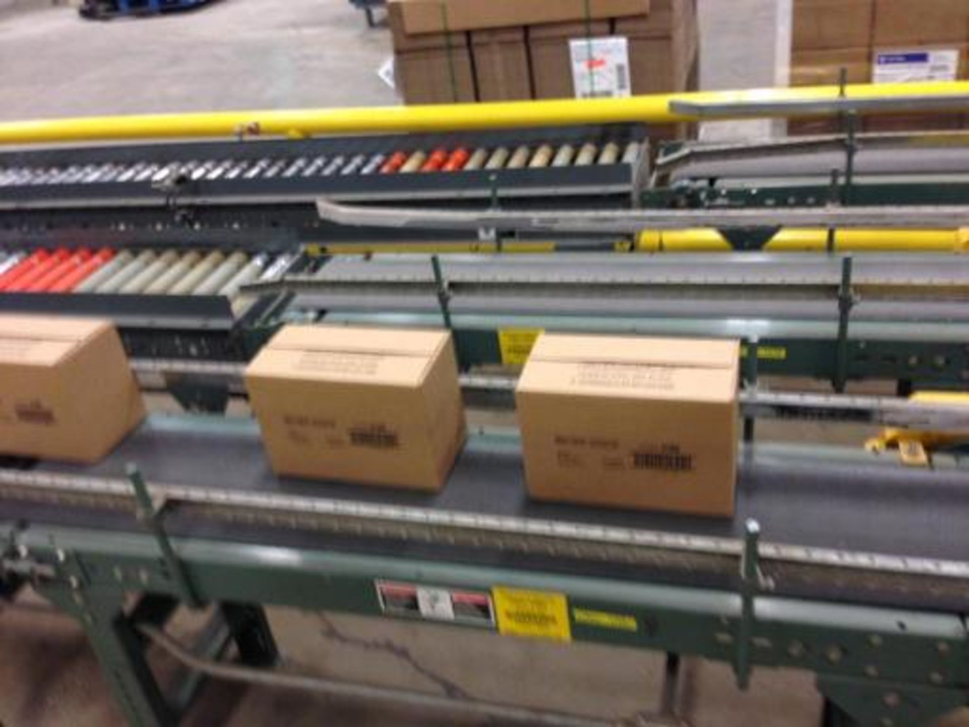 Hytrol belt conveyor16 inch x 5 feet long. Located in Marion, Ohio Rigging Fee: $200 - Image 3 of 4