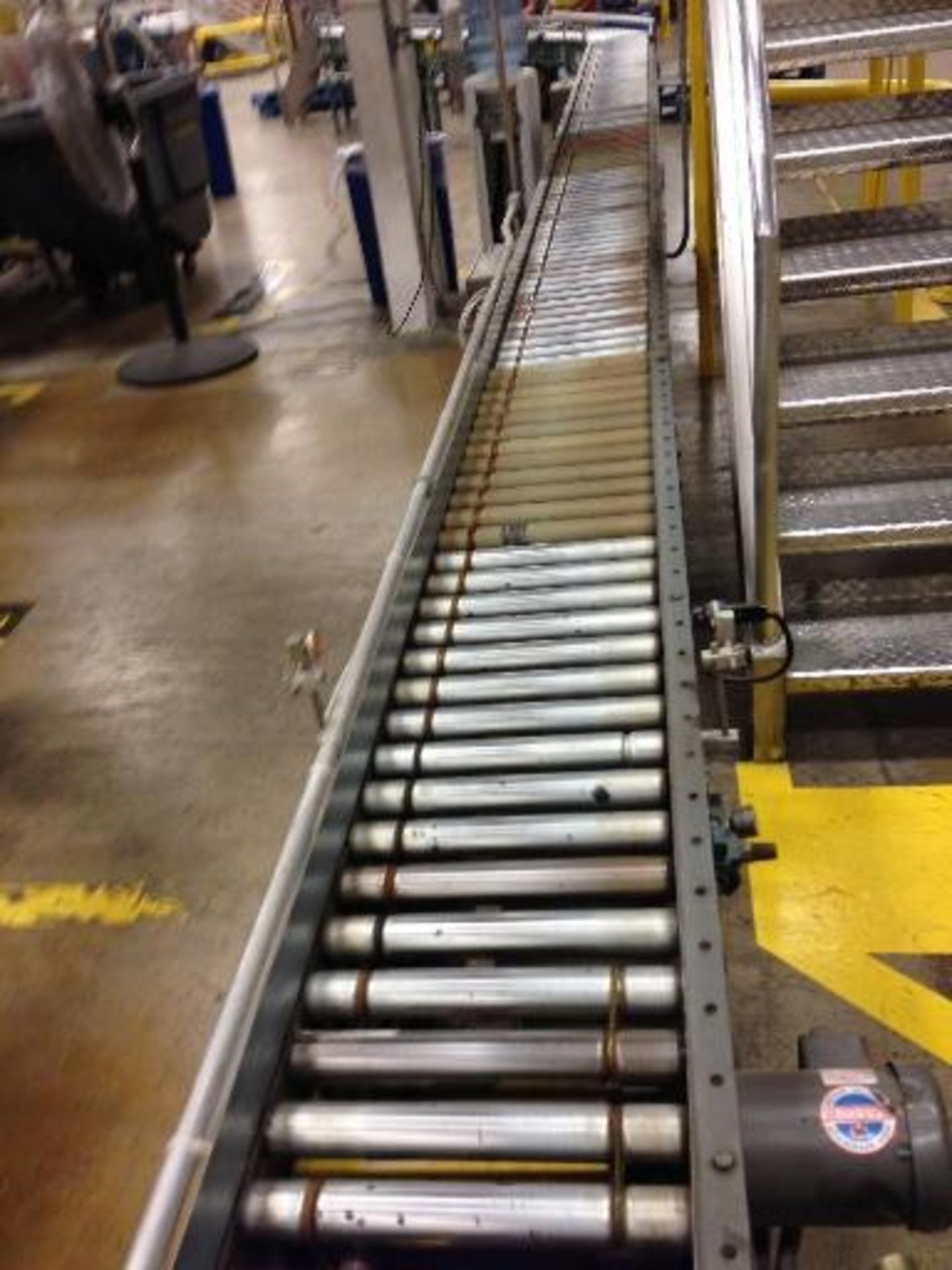 Hytrol power roller conveyor 40 feet straight. Located in Marion, Ohio Rigging Fee: $400 - Image 8 of 12