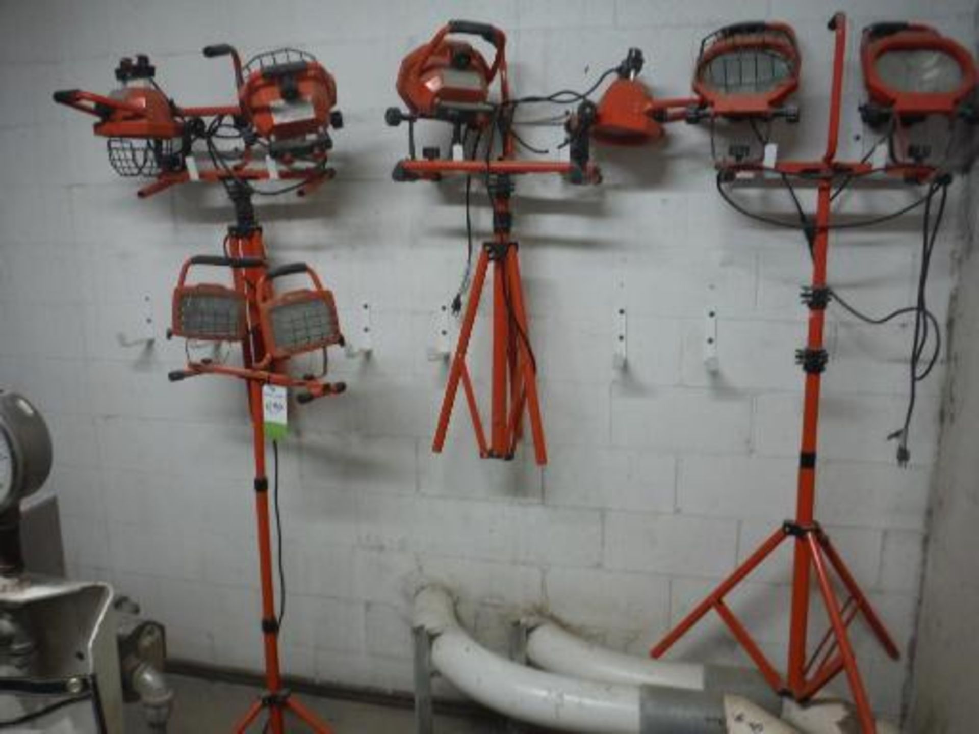 (4) Utilitech flood lights. Located in Marion, Ohio Rigging Fee: $75