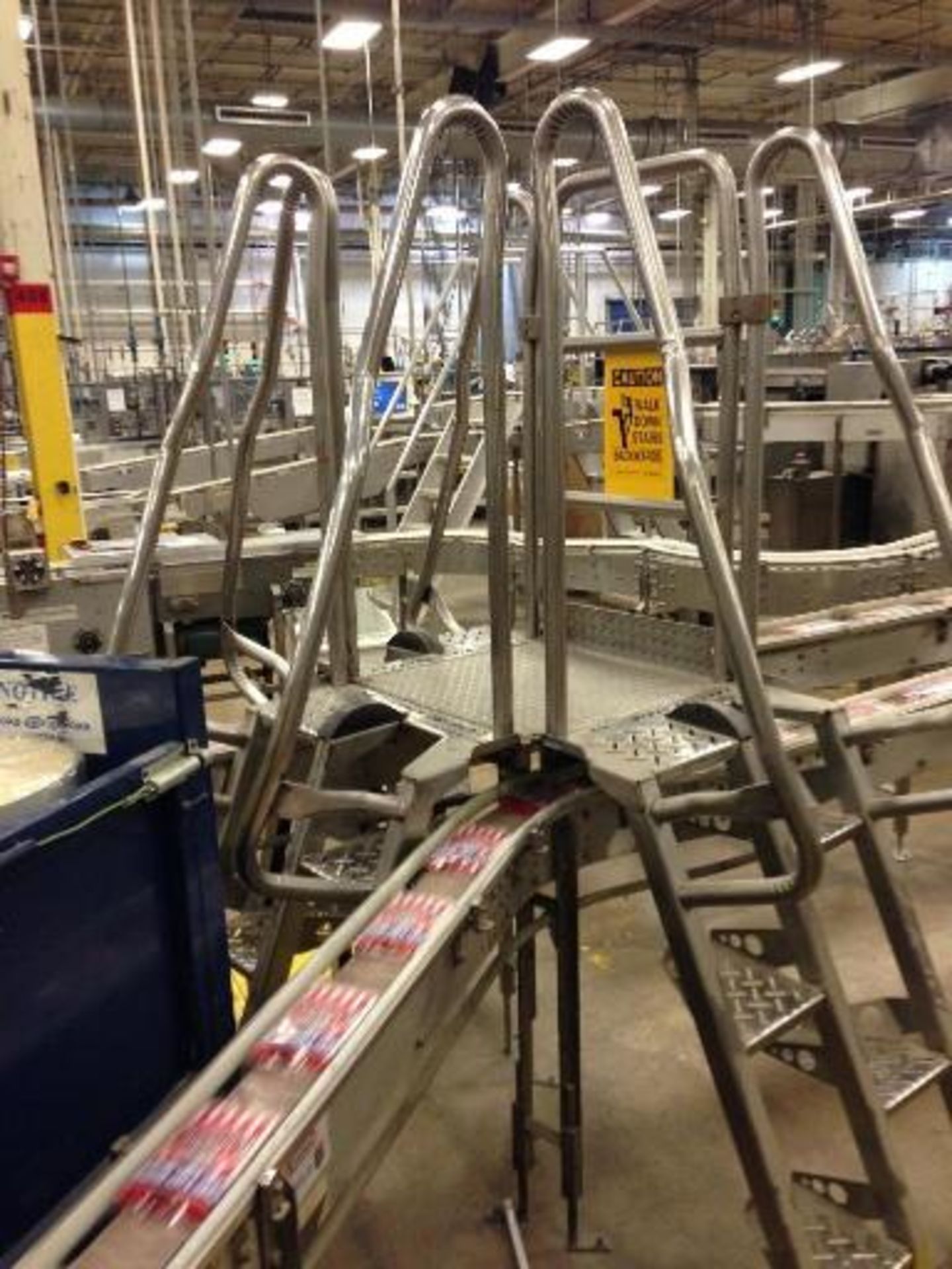 SS Lapeyre conveyor crossover, 3-way conveyor cross-over. Located in Marion, Ohio Rigging Fee: $100 - Image 2 of 3