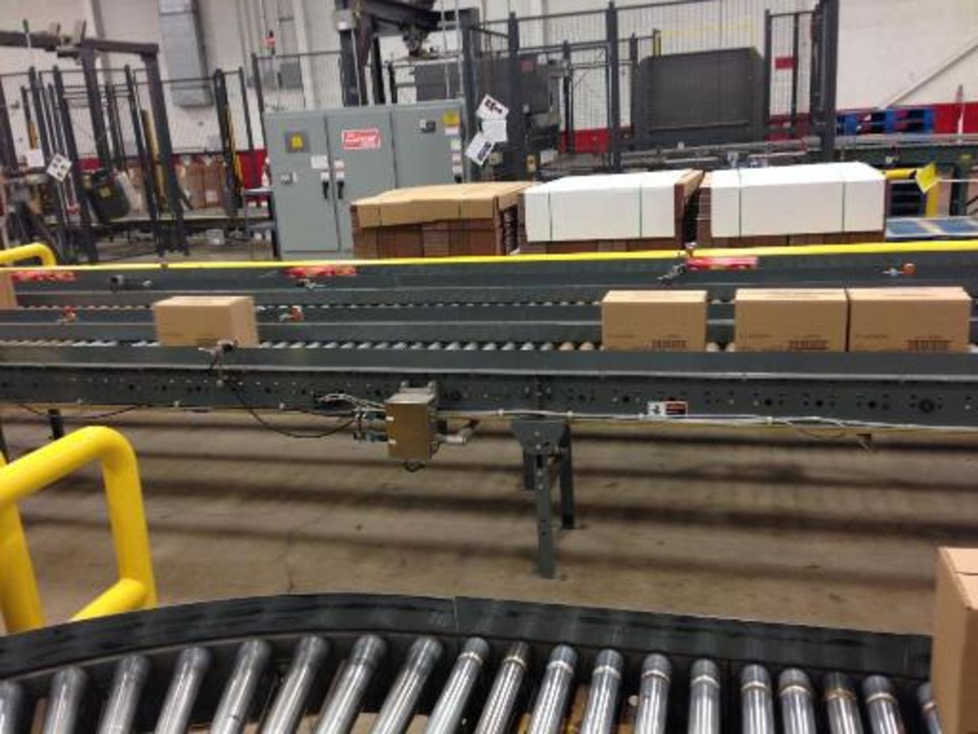 Versa power roller conveyor 60 feet long (line 12) right to left. Located in Marion, Ohio Rigging - Image 10 of 15