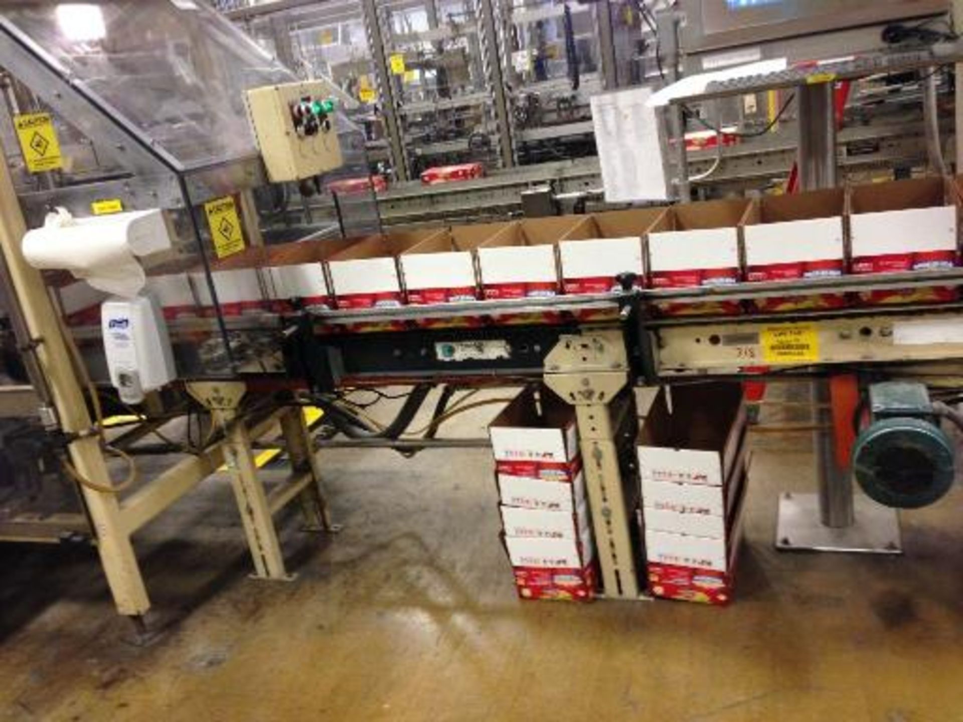 MIld steel empty box conveyor. Located in Marion, Ohio Rigging Fee: $100 - Image 3 of 5