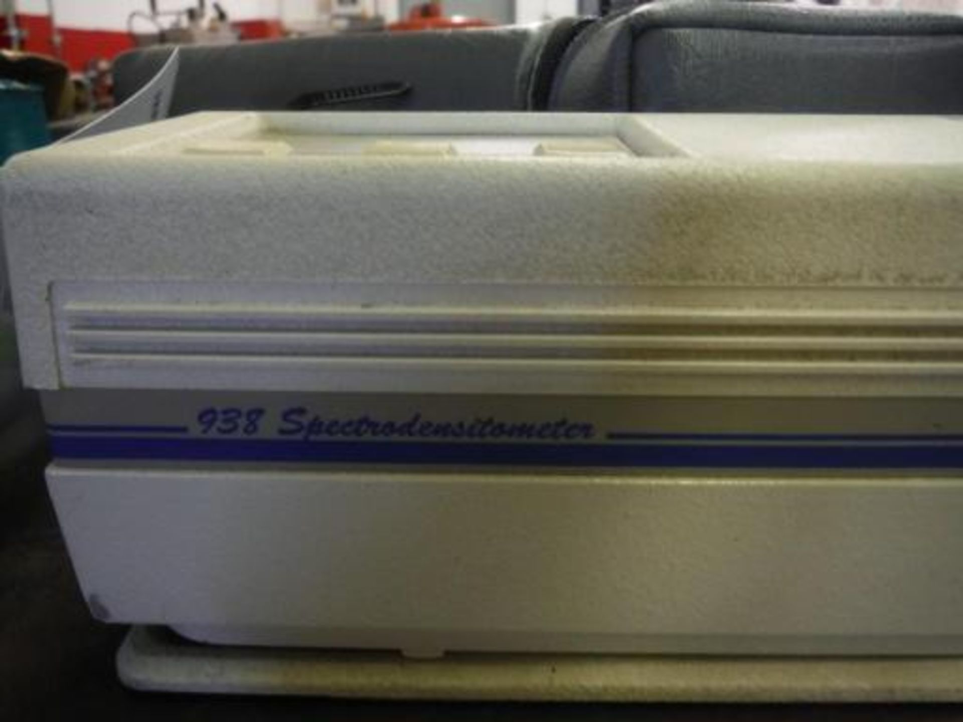 X-Rite 938 Spectrodensitometer in case. Located in Marion, Ohio Rigging Fee: $25 - Image 2 of 2